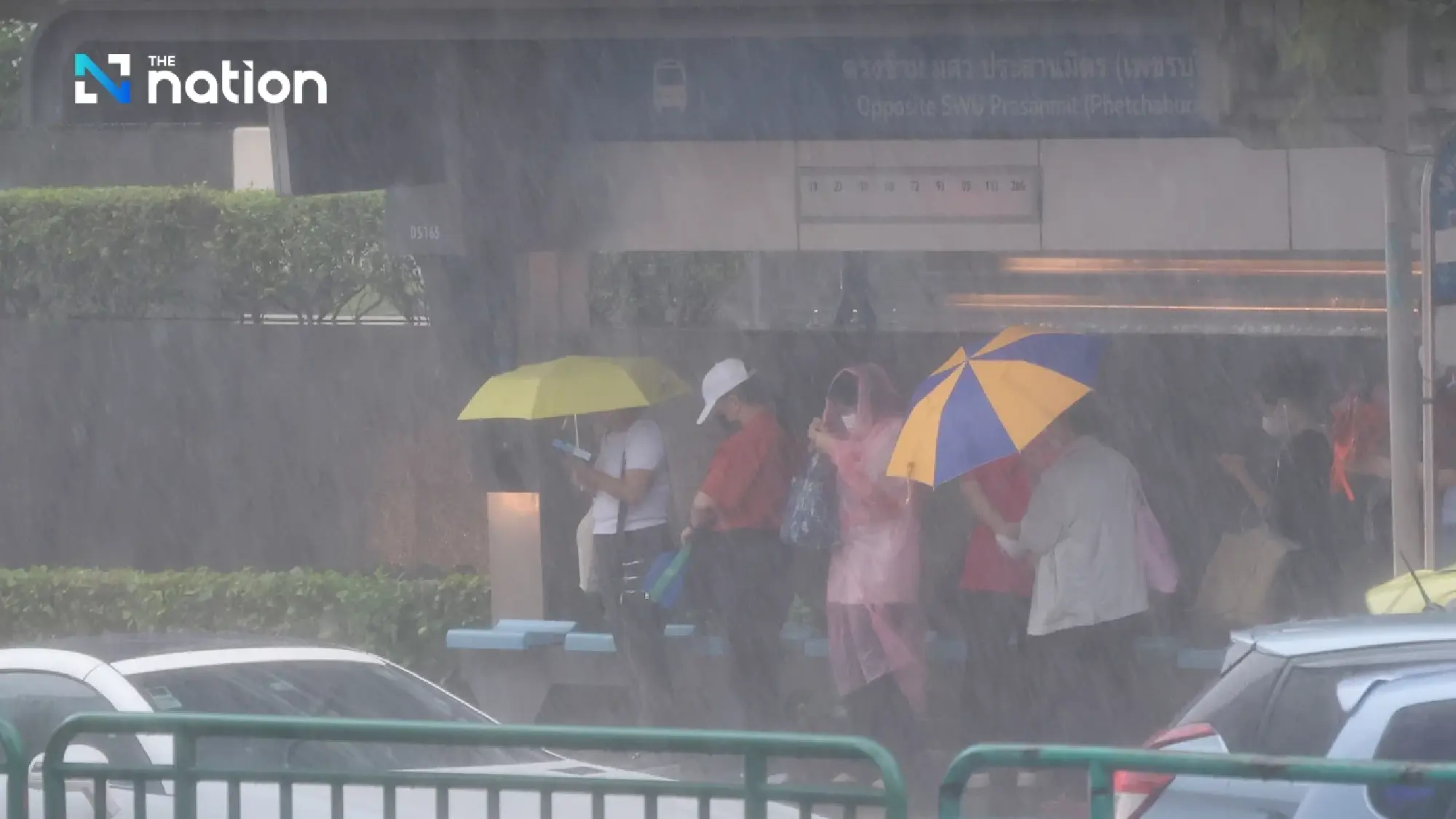 TMD warns of storms, gusty winds as rain hits Bangkok