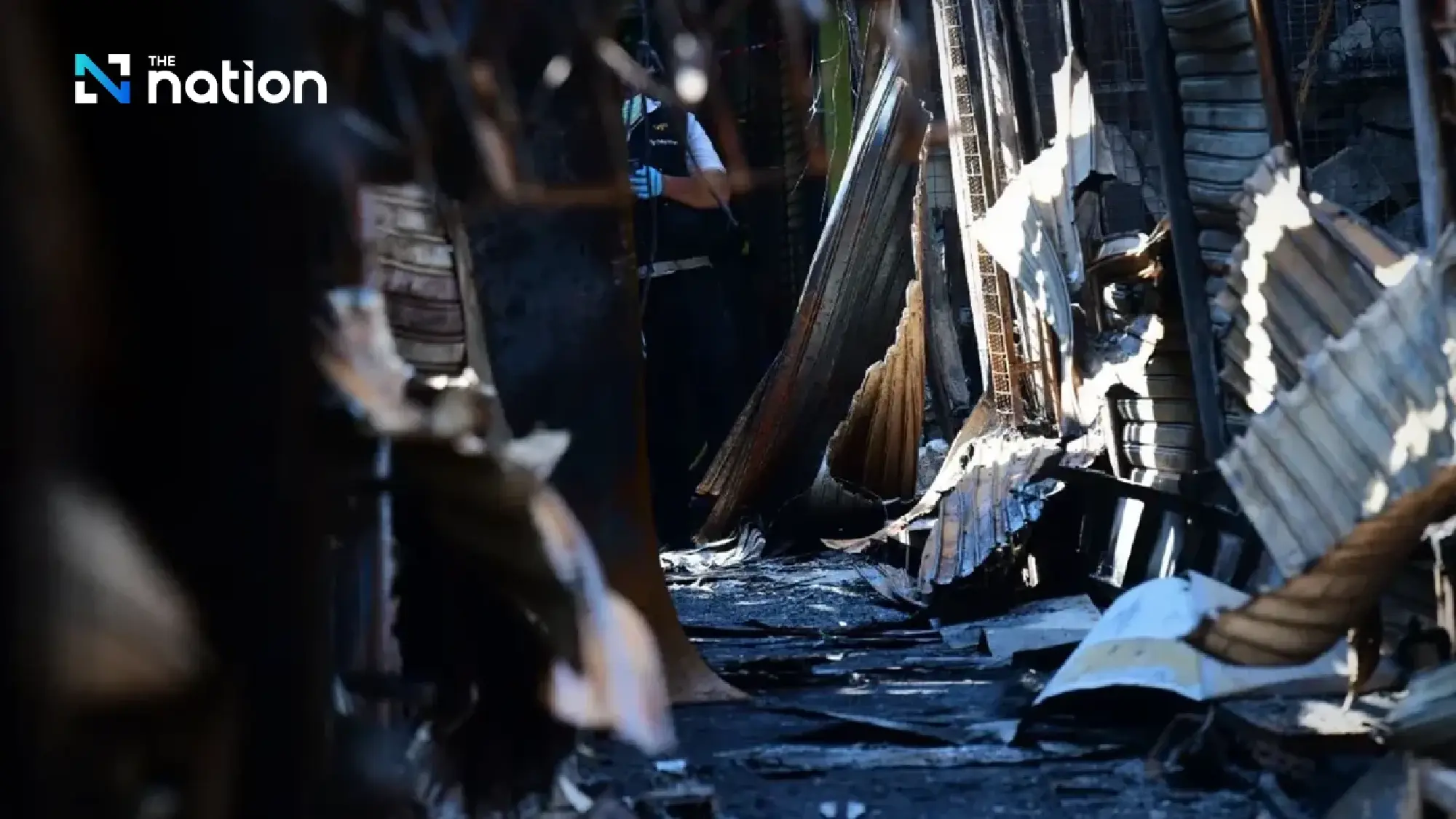 BMA declares fire-hit section of Chatuchak market a ‘danger zone’