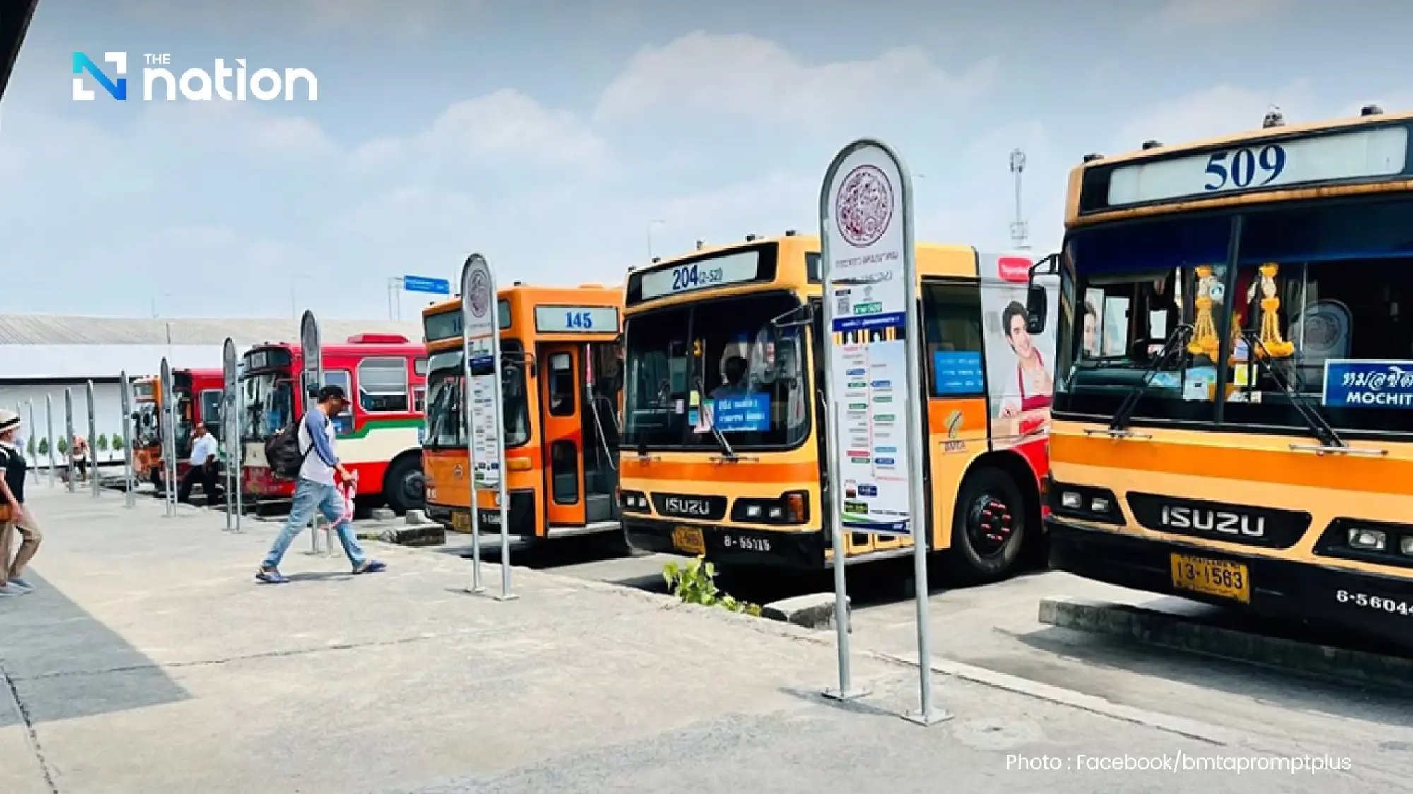 All Aboard the 'Love Line': Bangkok Buses Pivot to Romance for Valentine’s Day