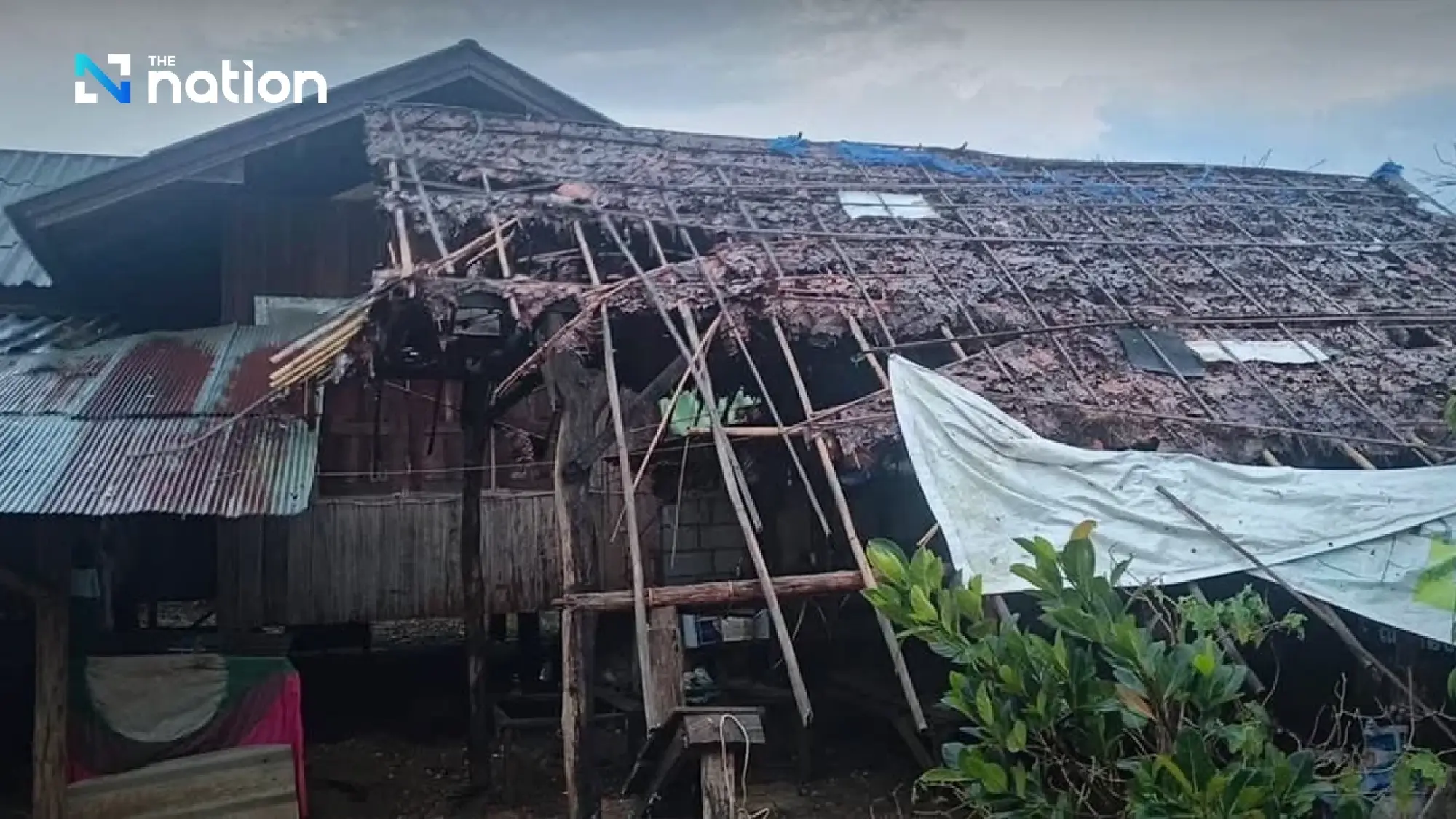 Storms hit Chiang Mai districts for second day, hundreds of households affected