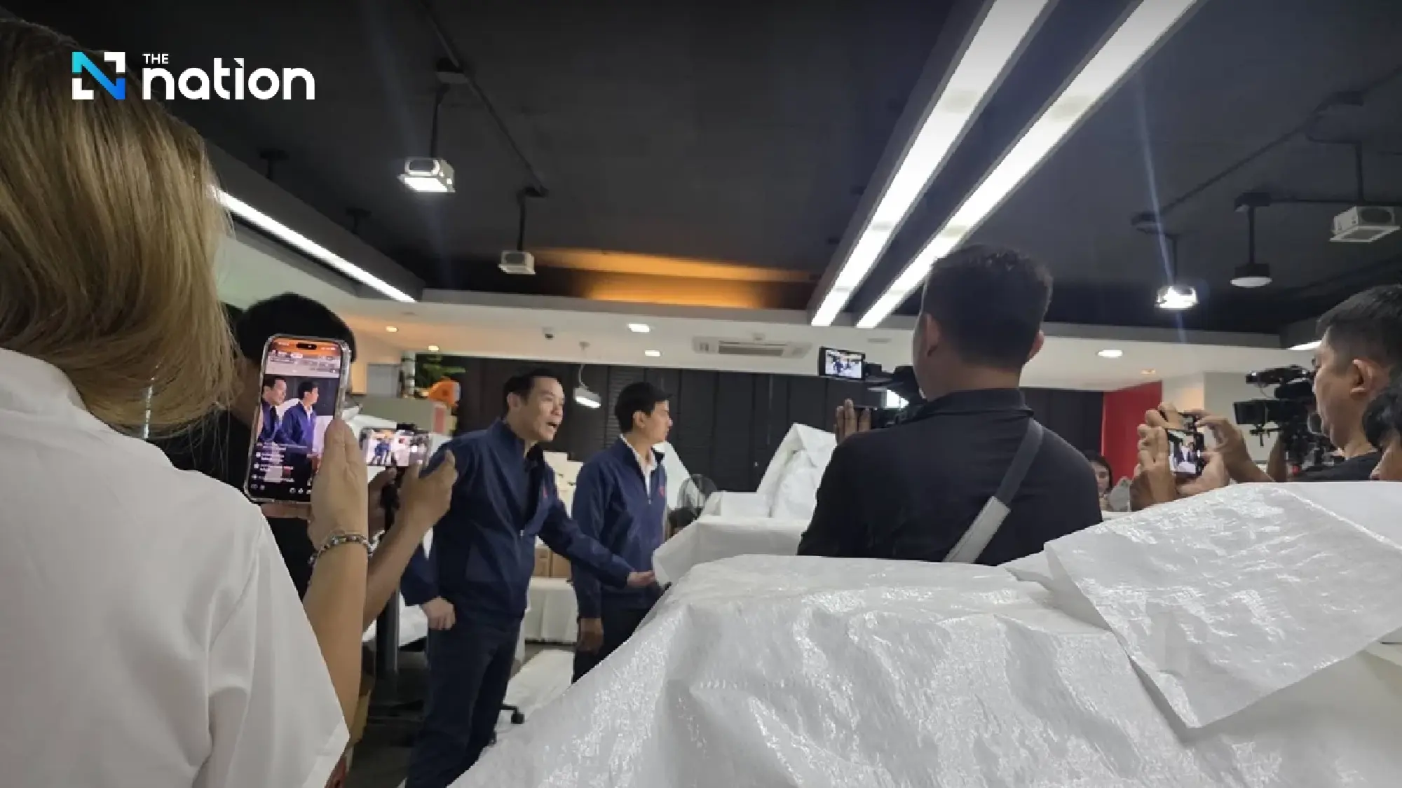 People's Party Parit denies "IO" operation claims, clarifies renovation of office space