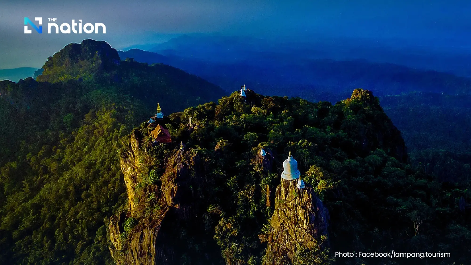 Follow Lisa Thailand trail to Lampang sky pagodas above mist