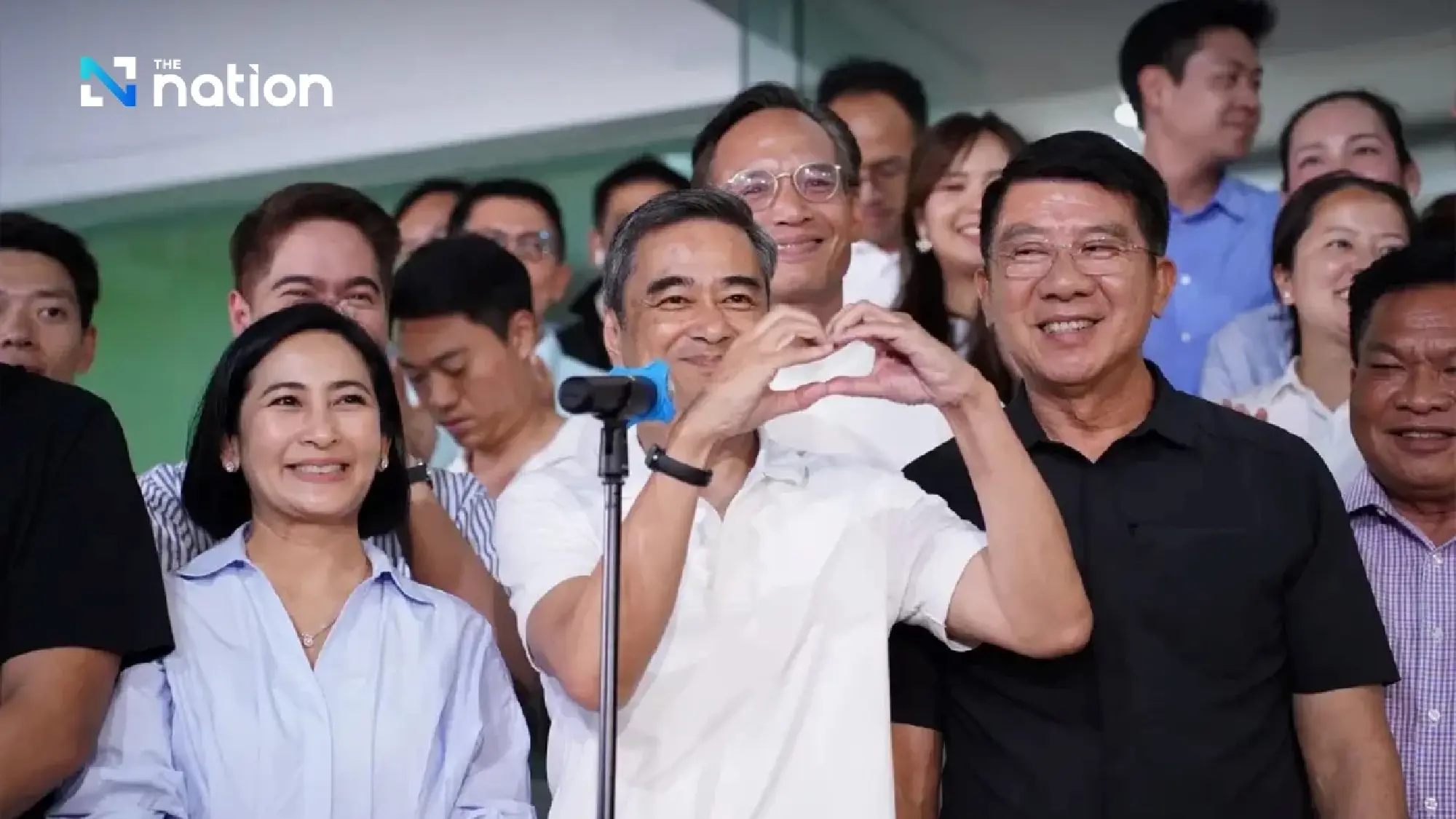 Abhisit says Democrats ready to serve as opposition