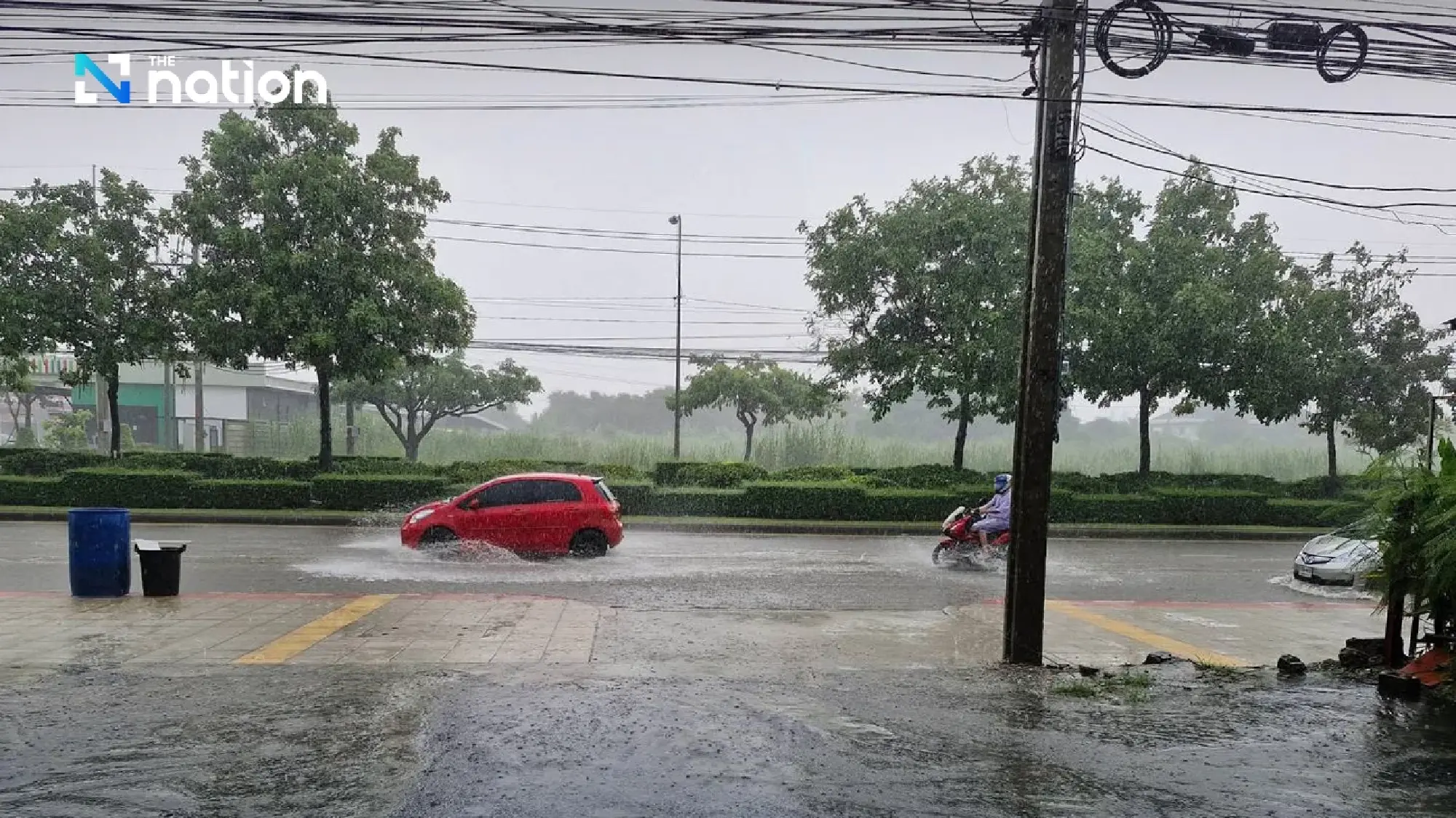 Thunderstorms, strong winds, and rising temperatures across Thailand