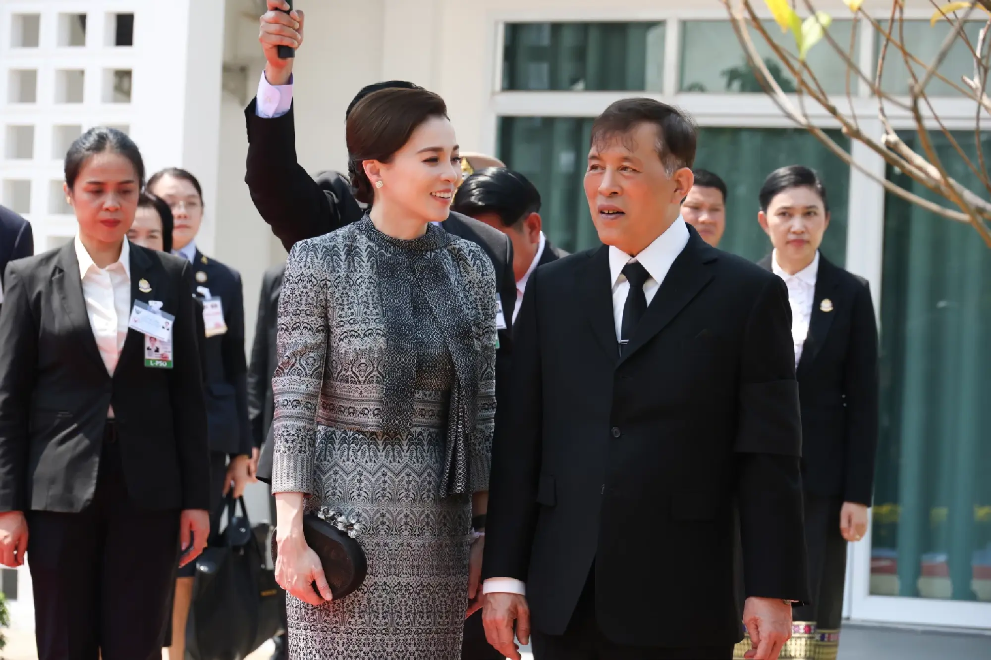 Their Majesties visit Huayxone-Huayxua agricultural centre in Laos