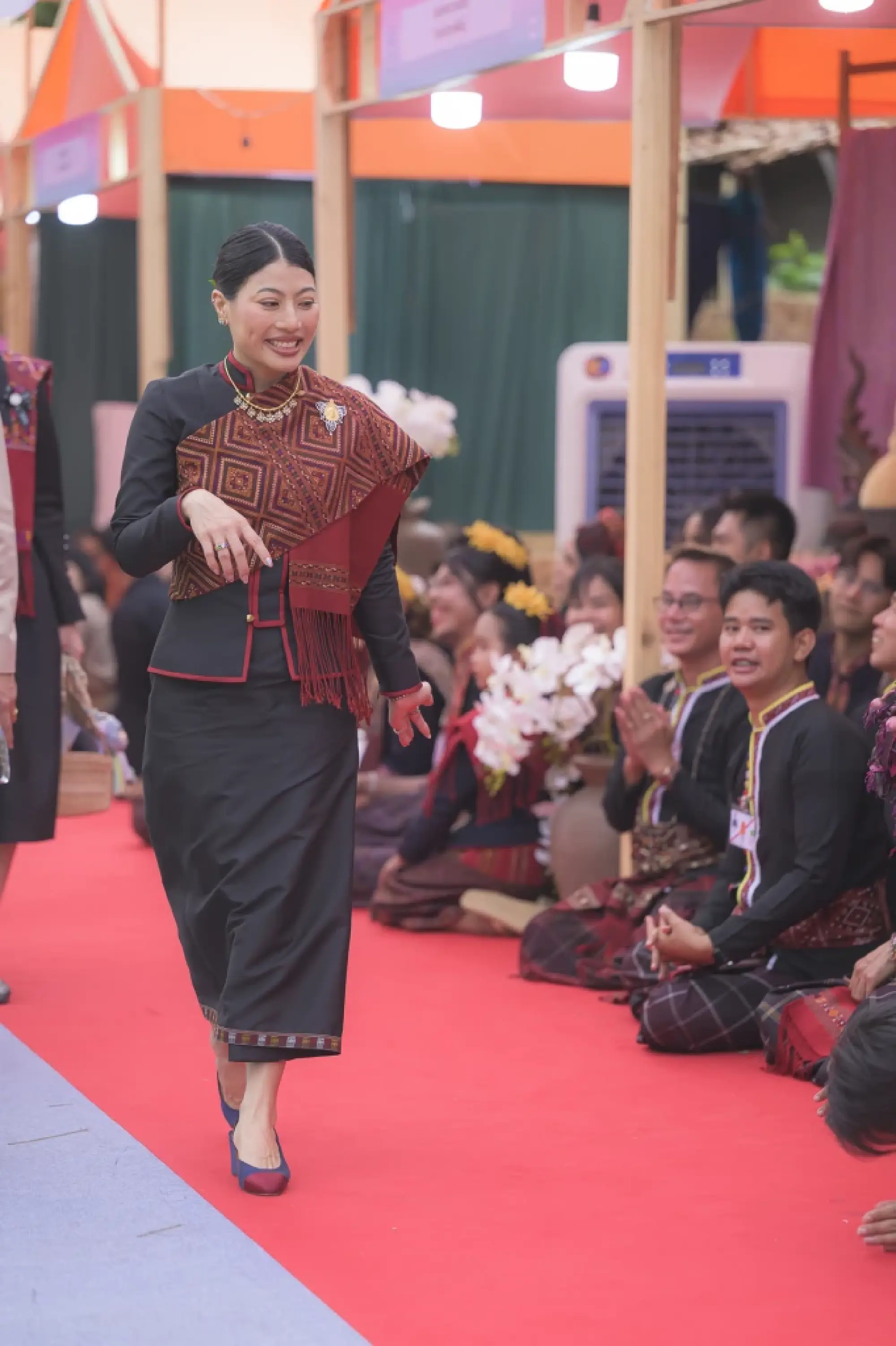 Her Royal Highness Princess Sirivannavari Preserves Phraewa Silk Legacy in Kalasin Visit