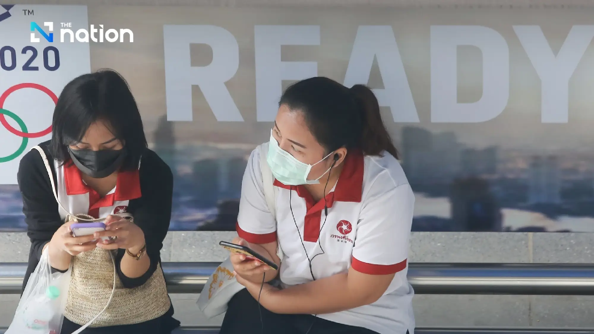 Doctor warns PM2.5 pollution can trigger lung cancer risk, including among non-smokers