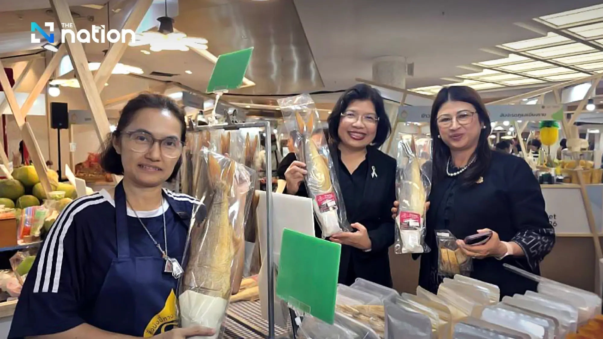 DIP moves to elevate Phuket seven-colour lobster in premium GI push