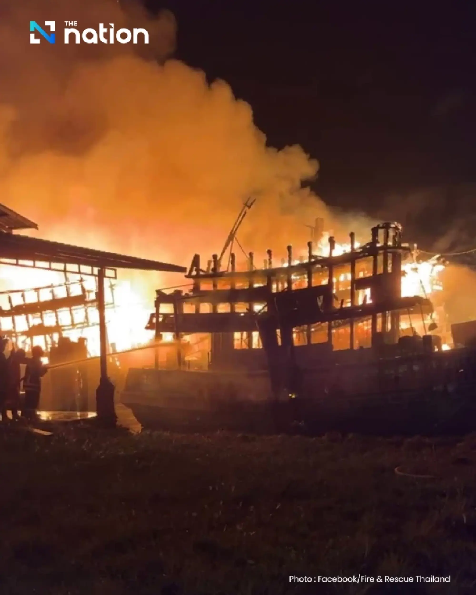 Major blaze hits several fishing boats in Nakhon Si Thammarat