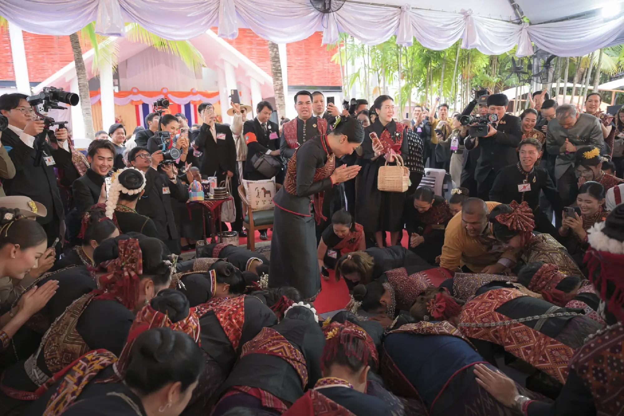 Her Royal Highness Princess Sirivannavari Preserves Phraewa Silk Legacy in Kalasin Visit