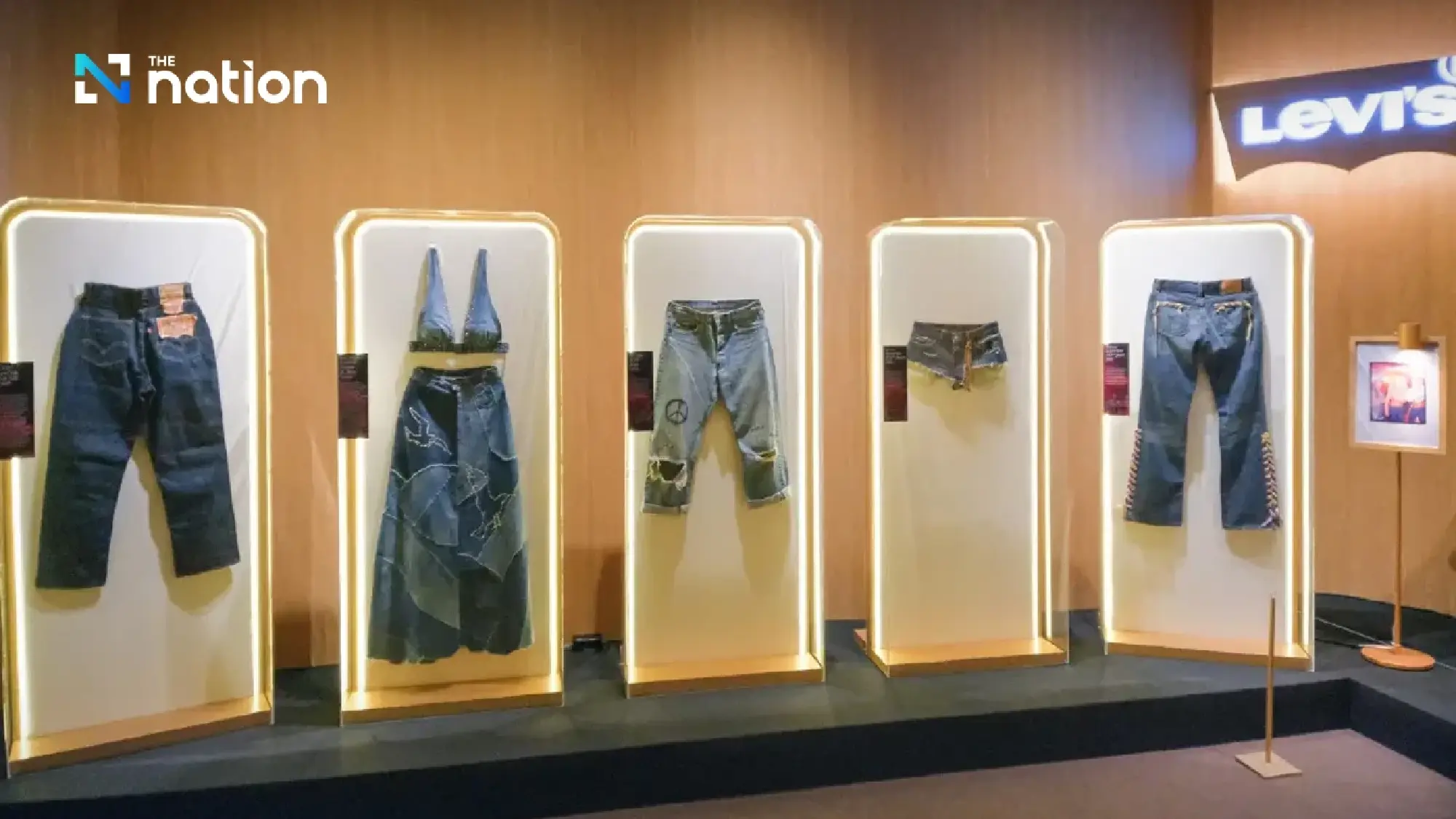 Levi’s® launches “Behind Every Original” pop-up at Paragon in world-first immersive debut