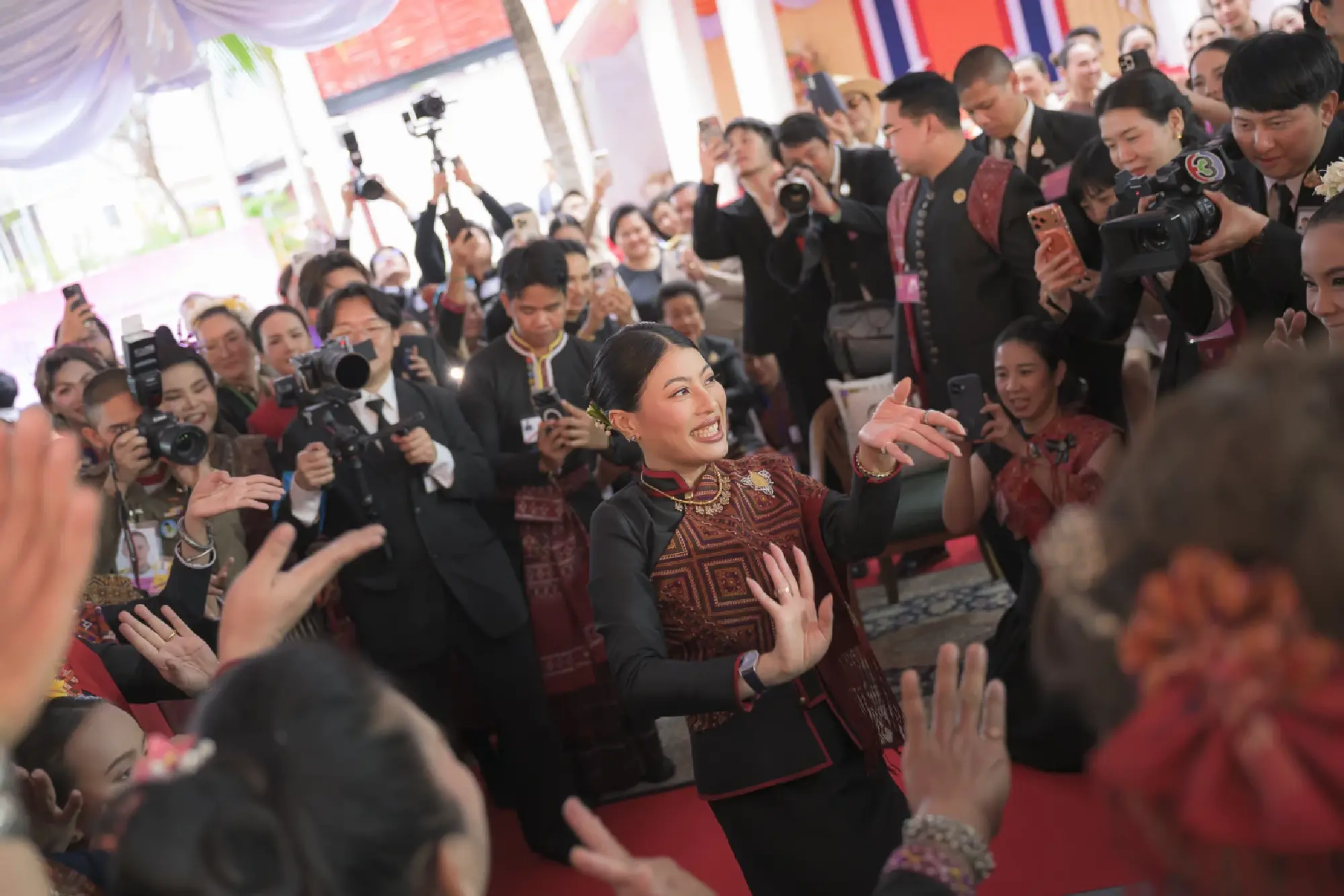 Her Royal Highness Princess Sirivannavari Preserves Phraewa Silk Legacy in Kalasin Visit