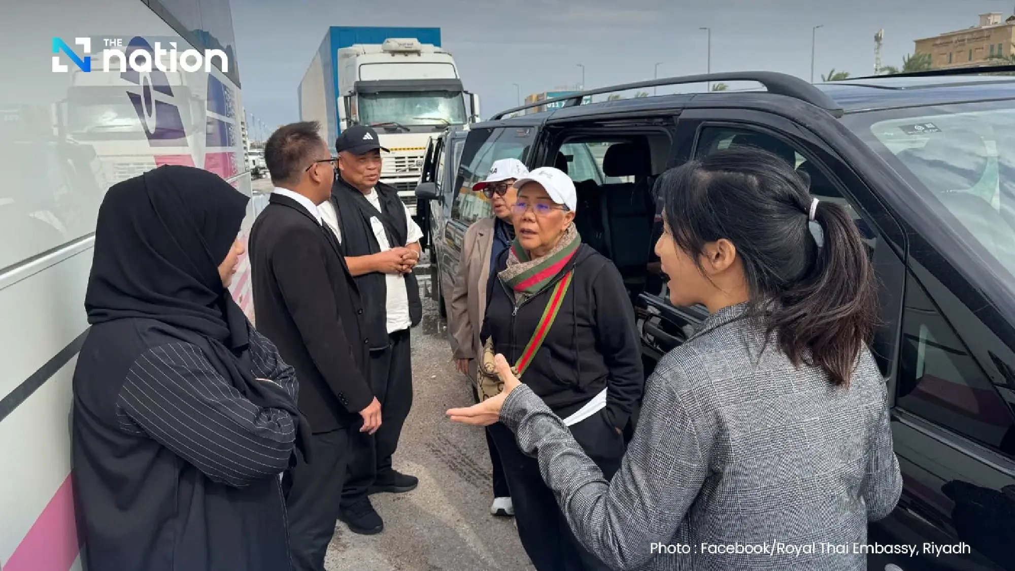 Thai evacuees leave Bahrain via King Fahd Causeway, fly home via Riyadh