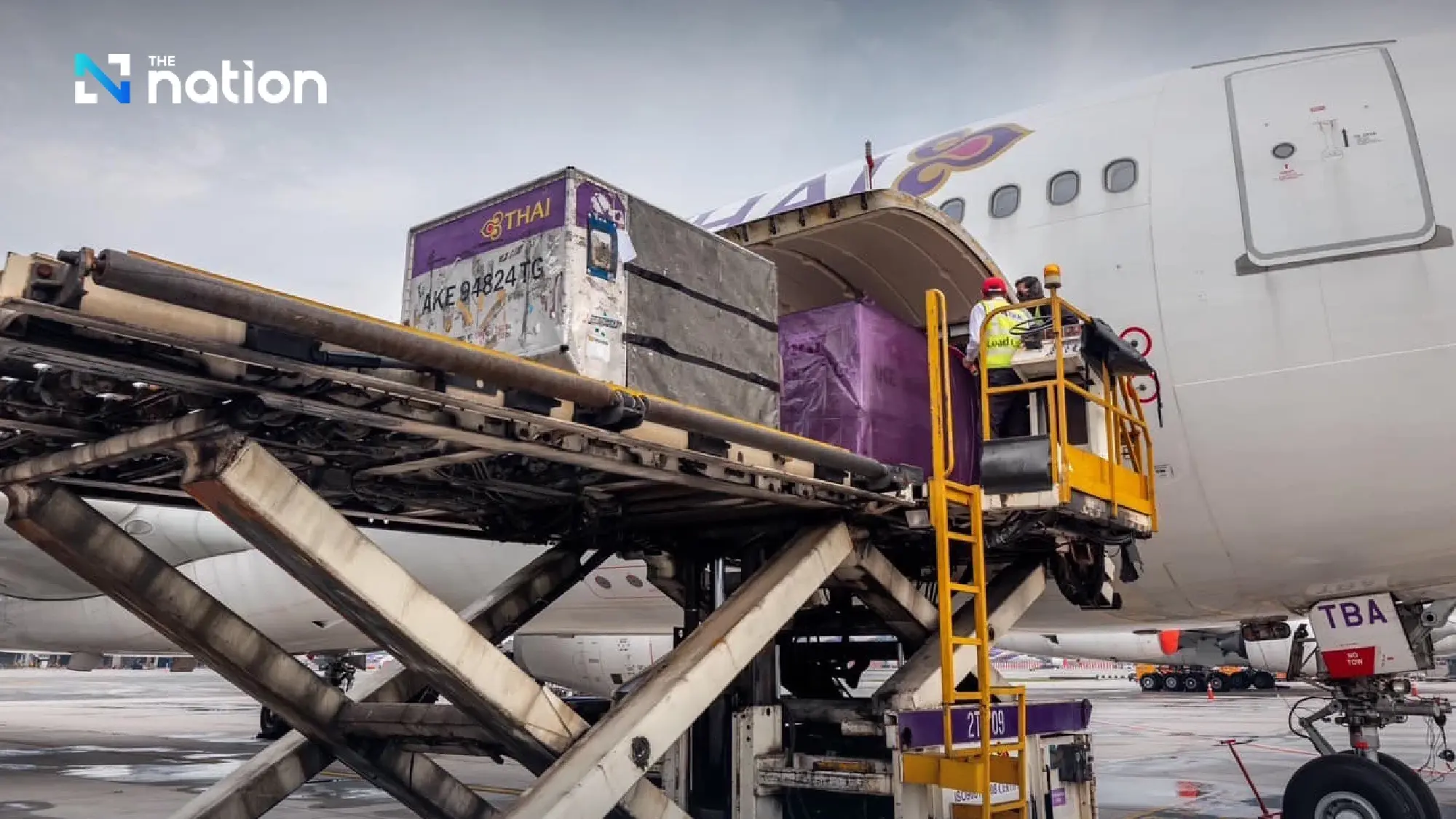 Asia airlines gain as Middle East disruption sends Europe-Asia fares soaring up to 900%