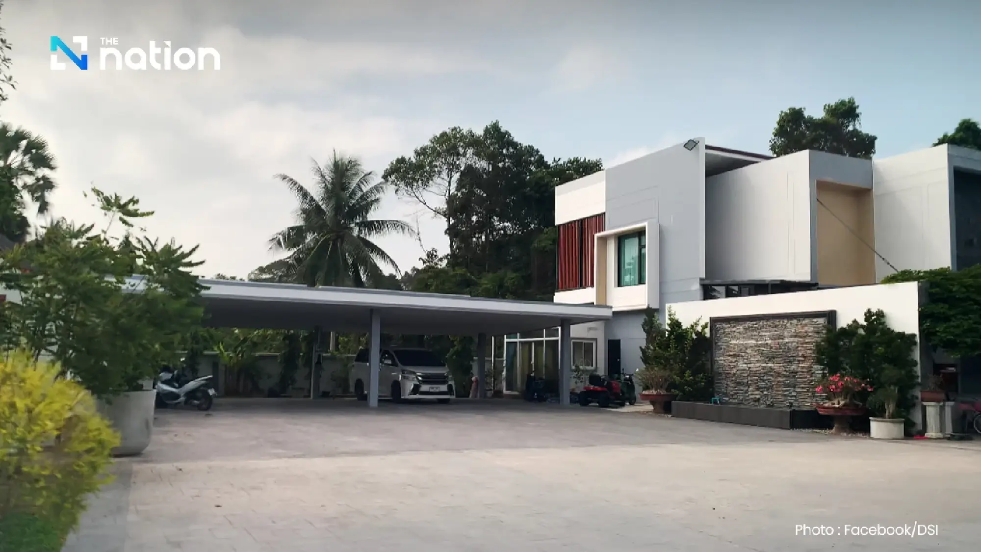 DSI to summon Chonnapat in gambling, money-laundering case after 25 warrants approved