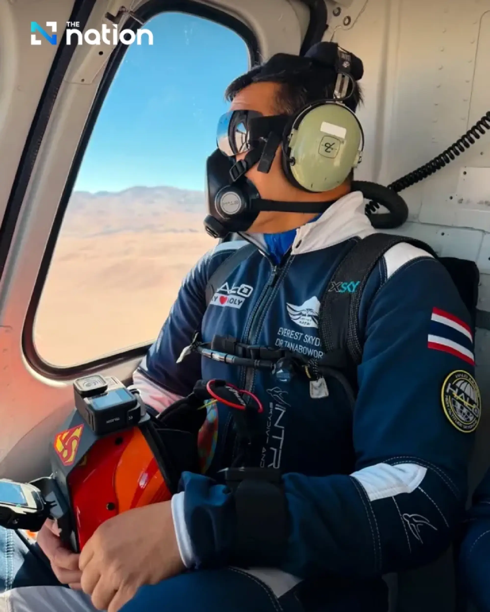 Guinness recognises Thai skydiver as first Thai to land on the world’s highest volcano