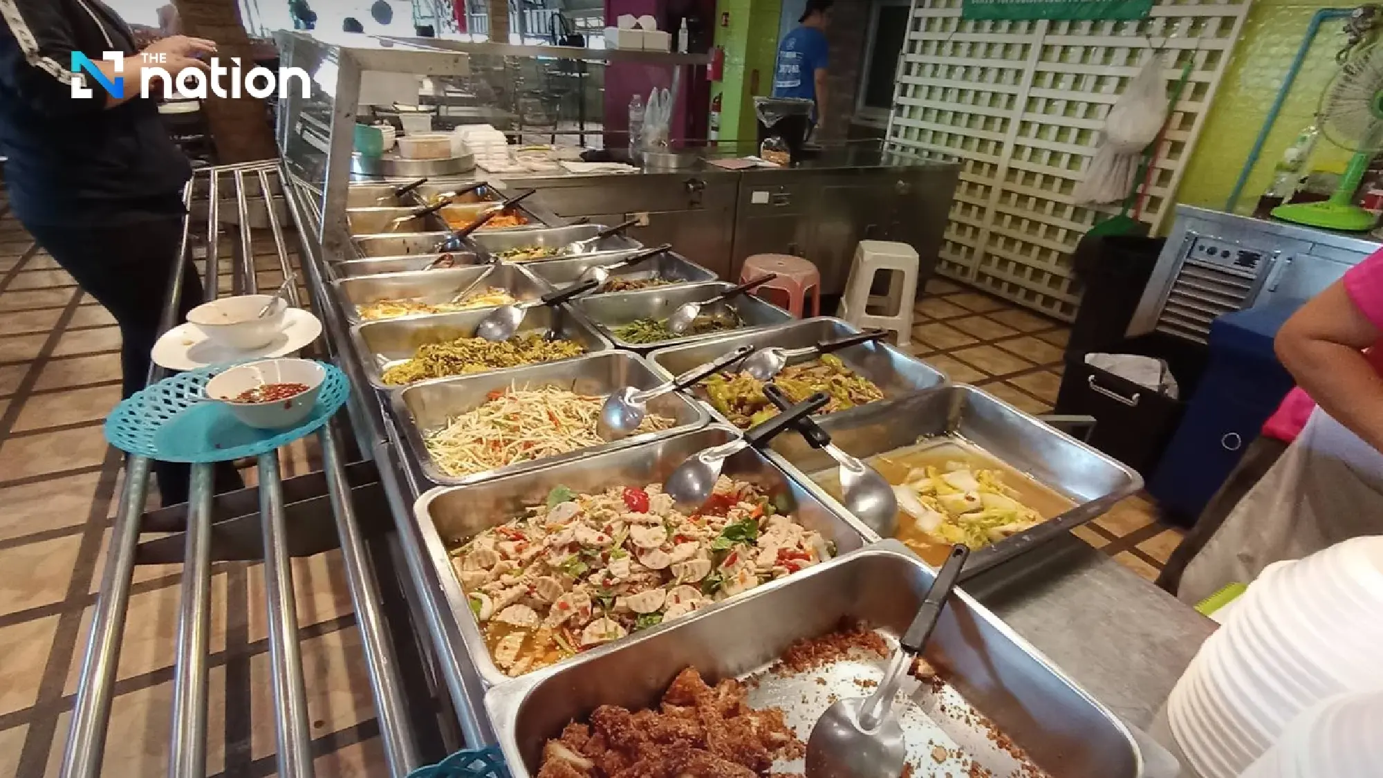 Bangkok street food vendors may raise made-to-order meal prices by 5 baht as costs climb