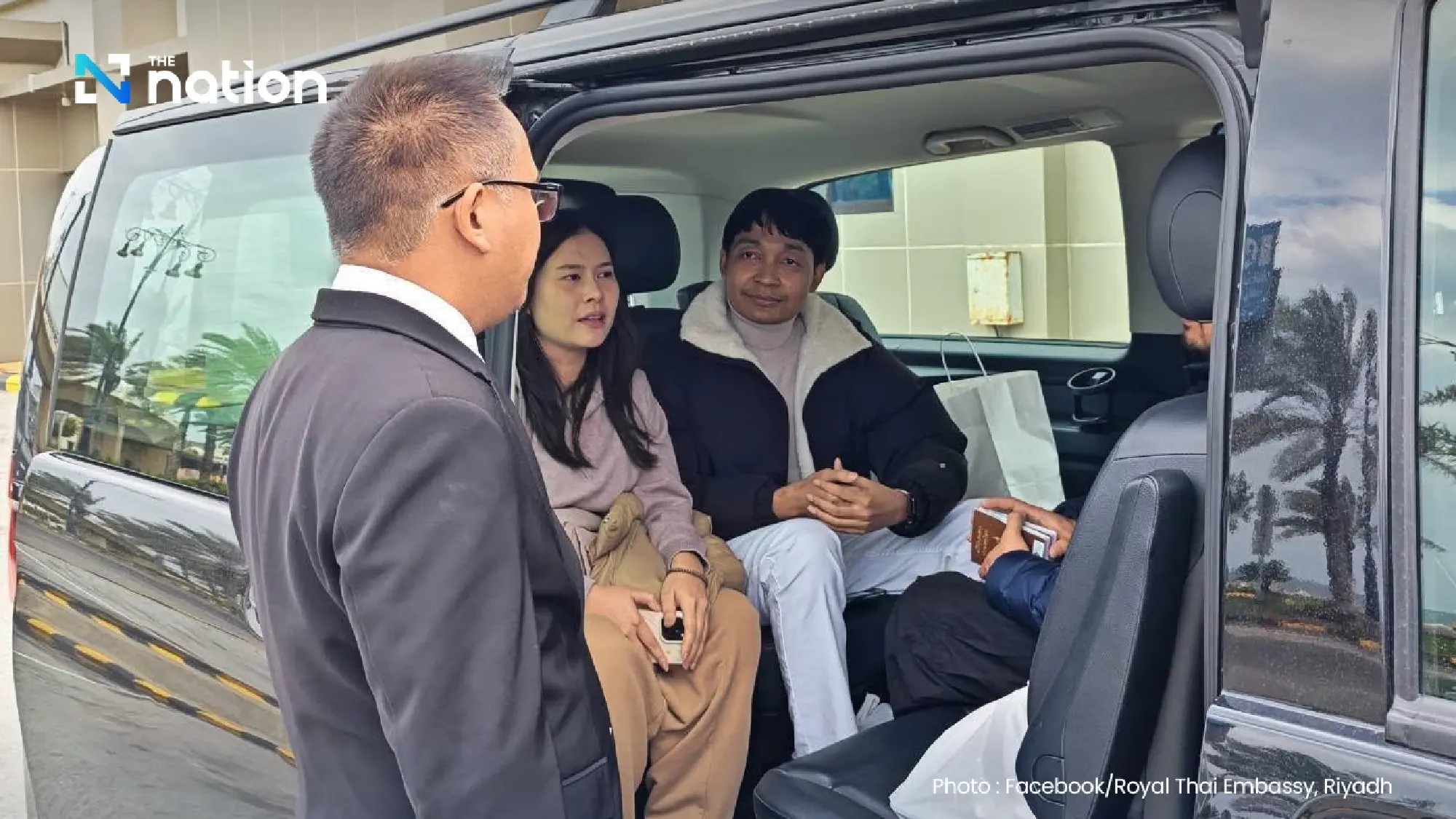 Thai evacuees leave Bahrain via King Fahd Causeway, fly home via Riyadh