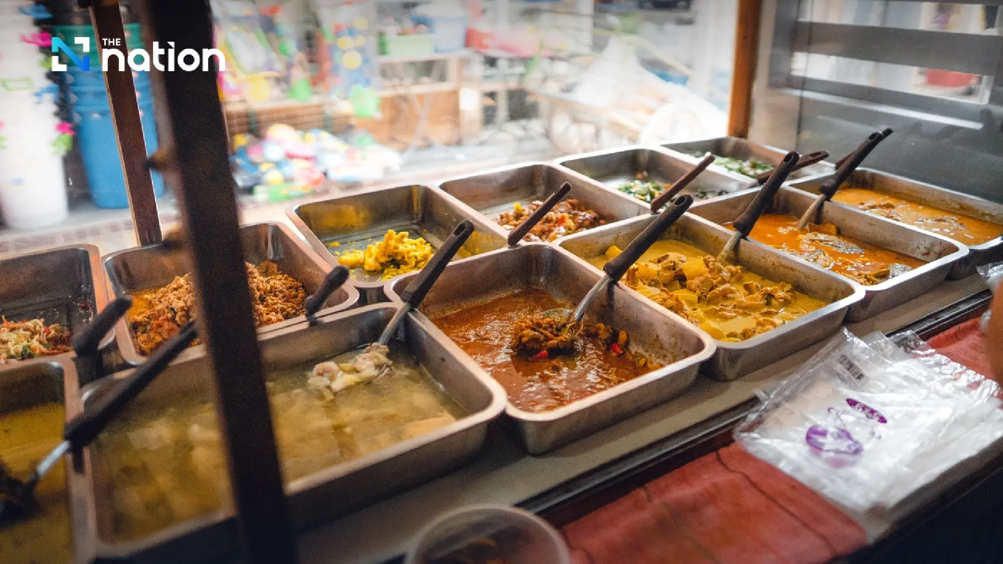 Bangkok street food vendors may raise made-to-order meal prices by 5 baht as costs climb