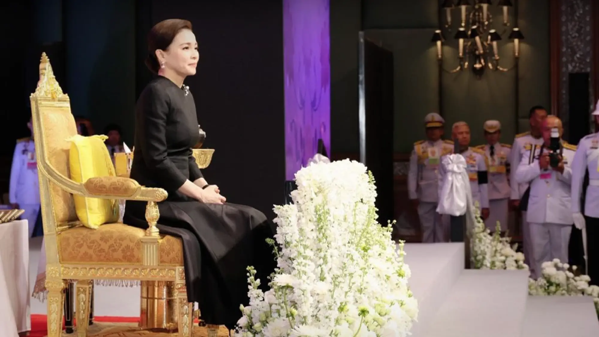 Queen opens ‘Women of Power’ project, hails role of Thai women in nation-building