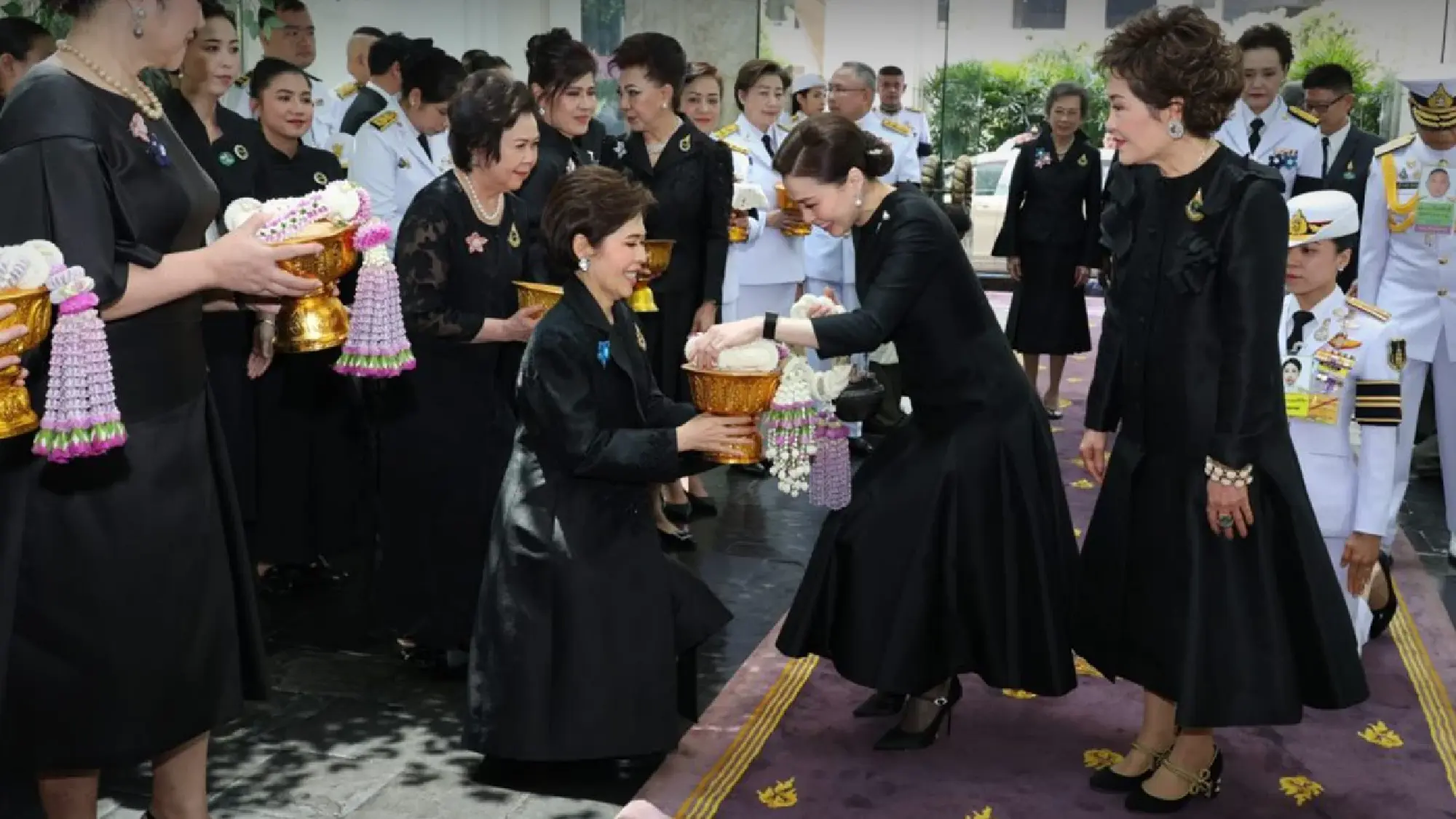 Queen opens ‘Women of Power’ project, hails role of Thai women in nation-building