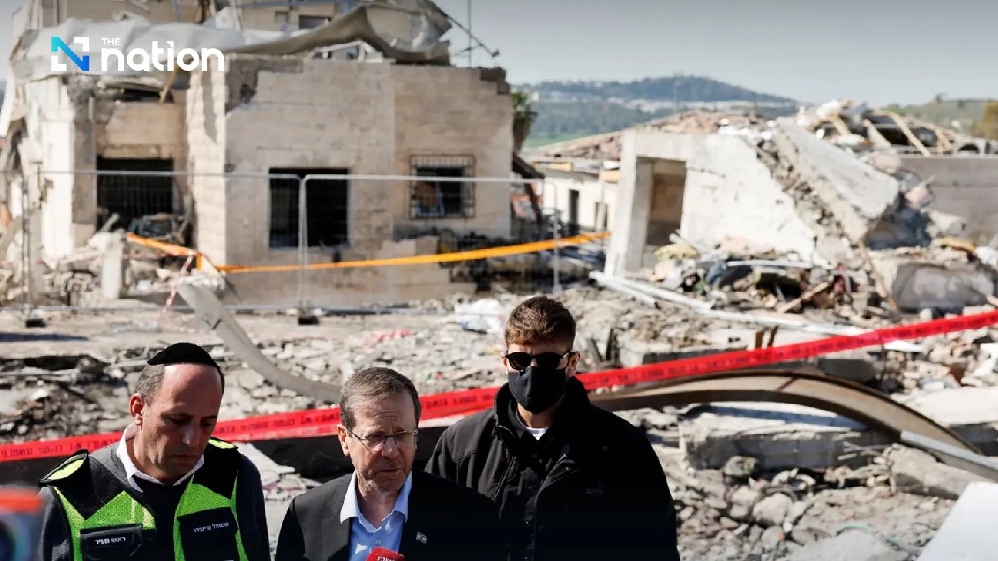 Iran says it will halt strikes on neighbours unless attacked first