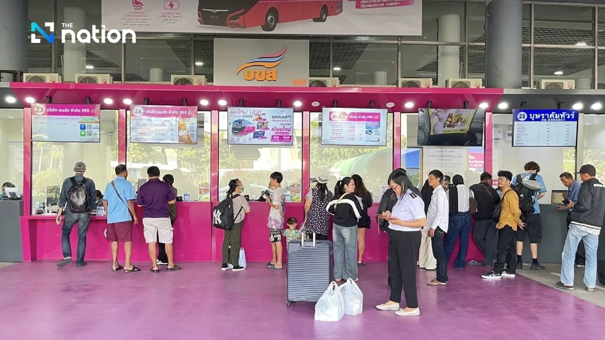 Transport Co holds fares and services steady despite diesel spike, prepares extra buses for Songkran rush