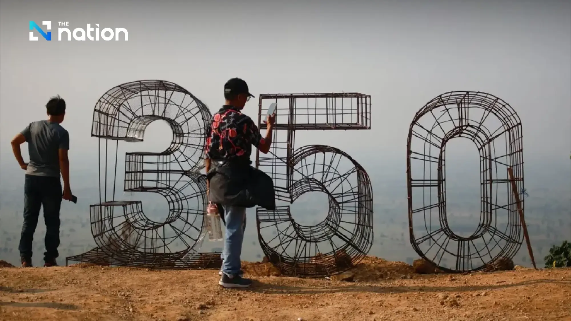 Crowds flood Prasat Ta Kwai and Hill 350, prompting new visiting hours