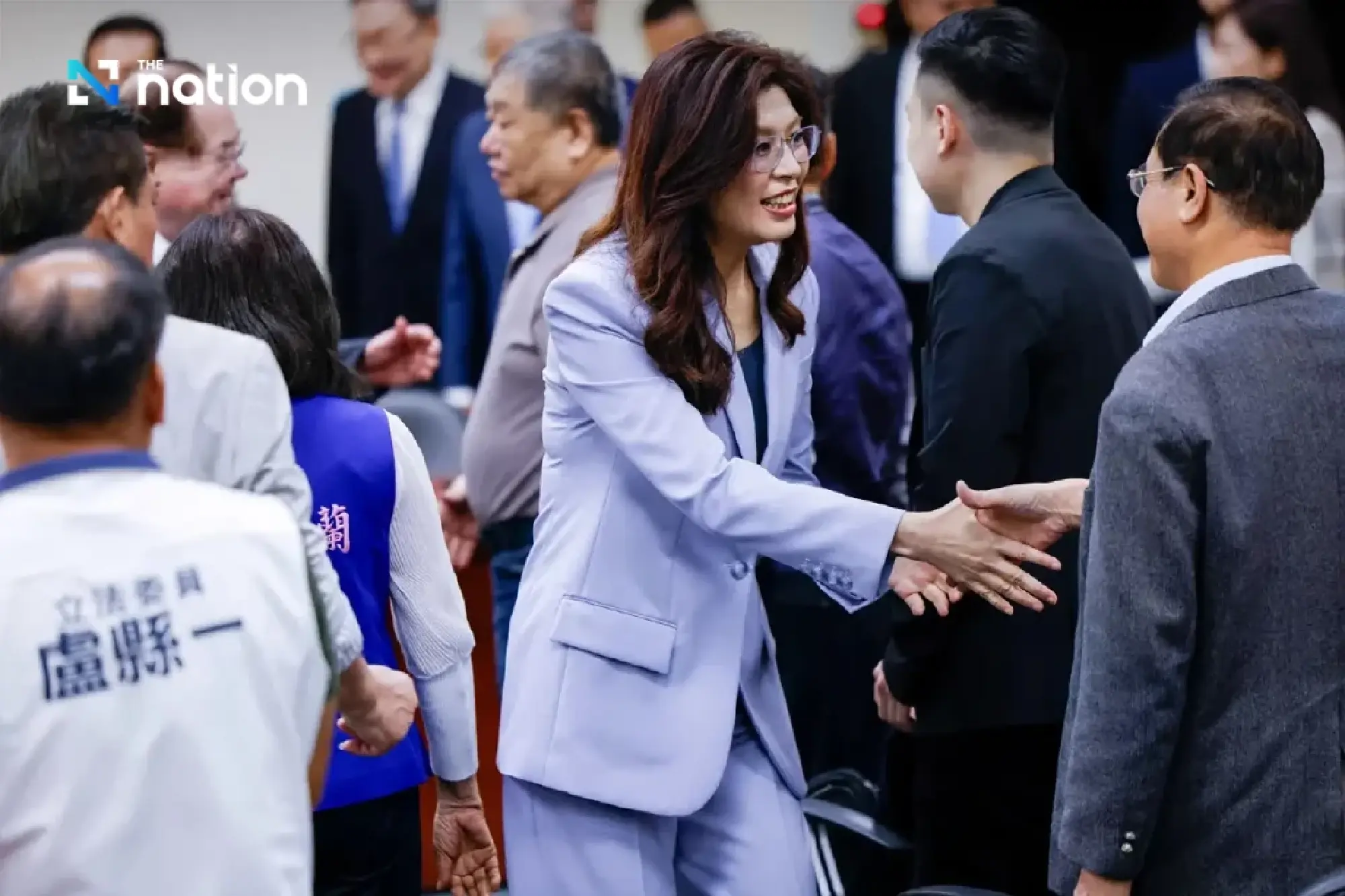 Taiwan opposition leader meets Xi Jinping to ease military tensions