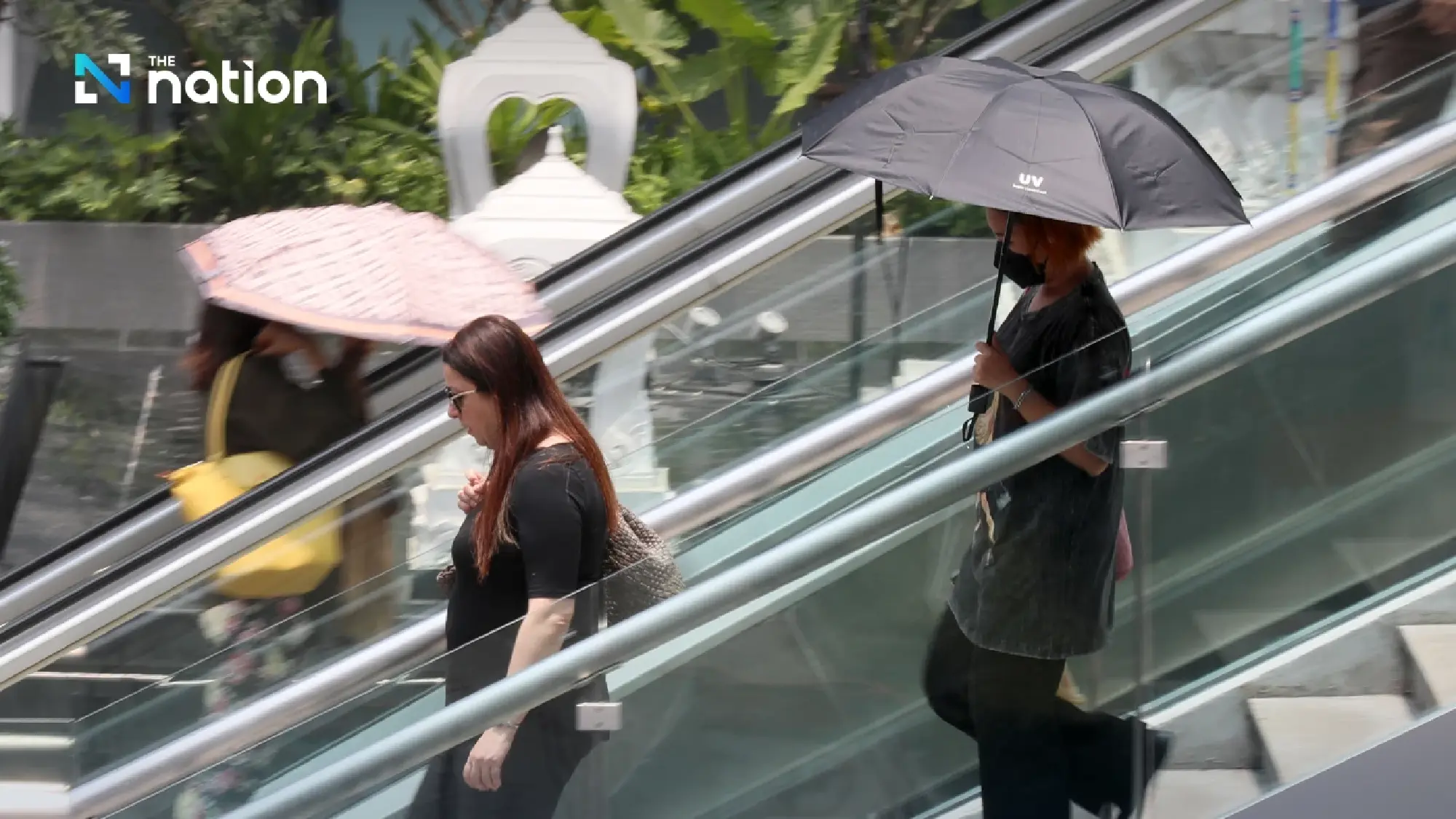 Heavy rain hits Northeast as Bangkok stays hot with scattered storms