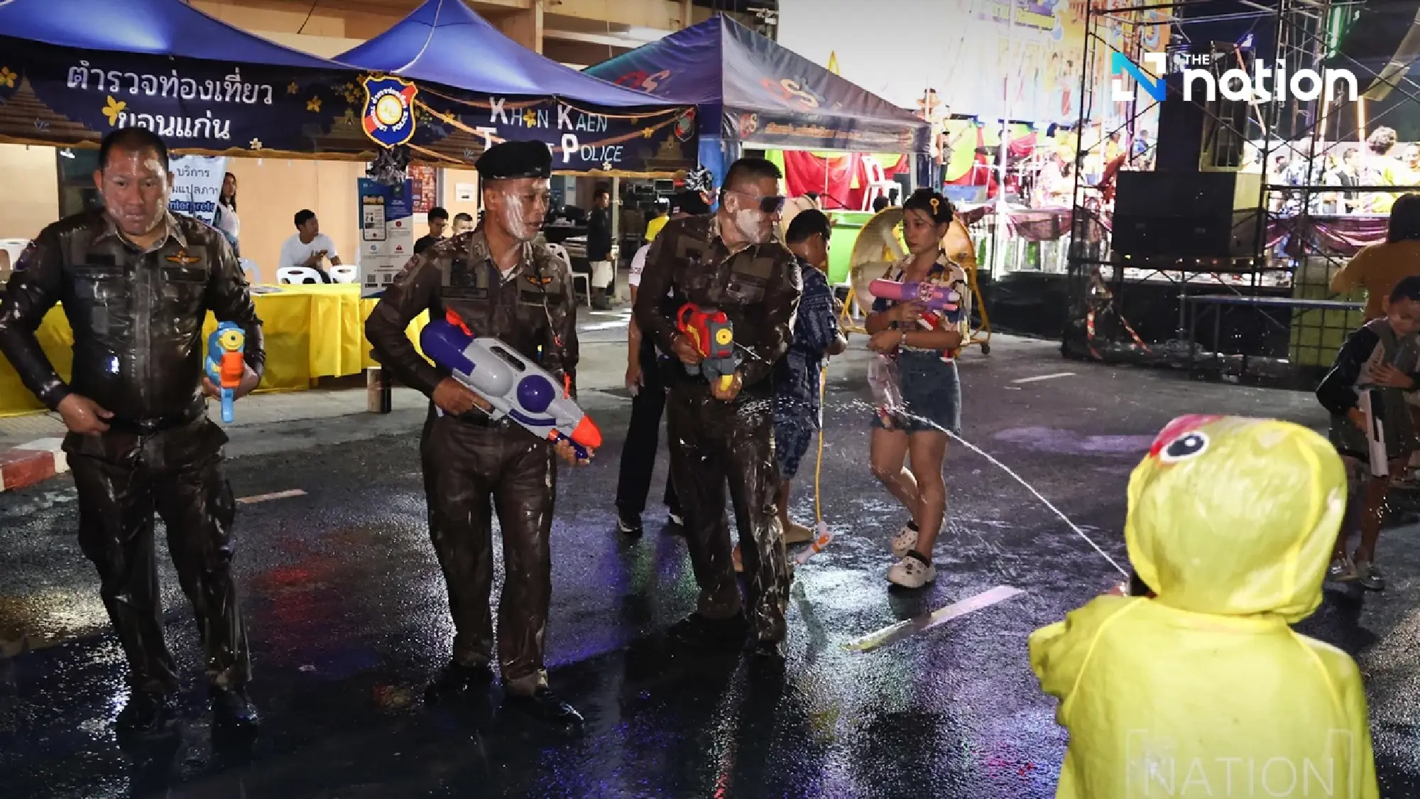 Khon Kaen’s Khao Niew Road Songkran draws huge crowds for human wave
