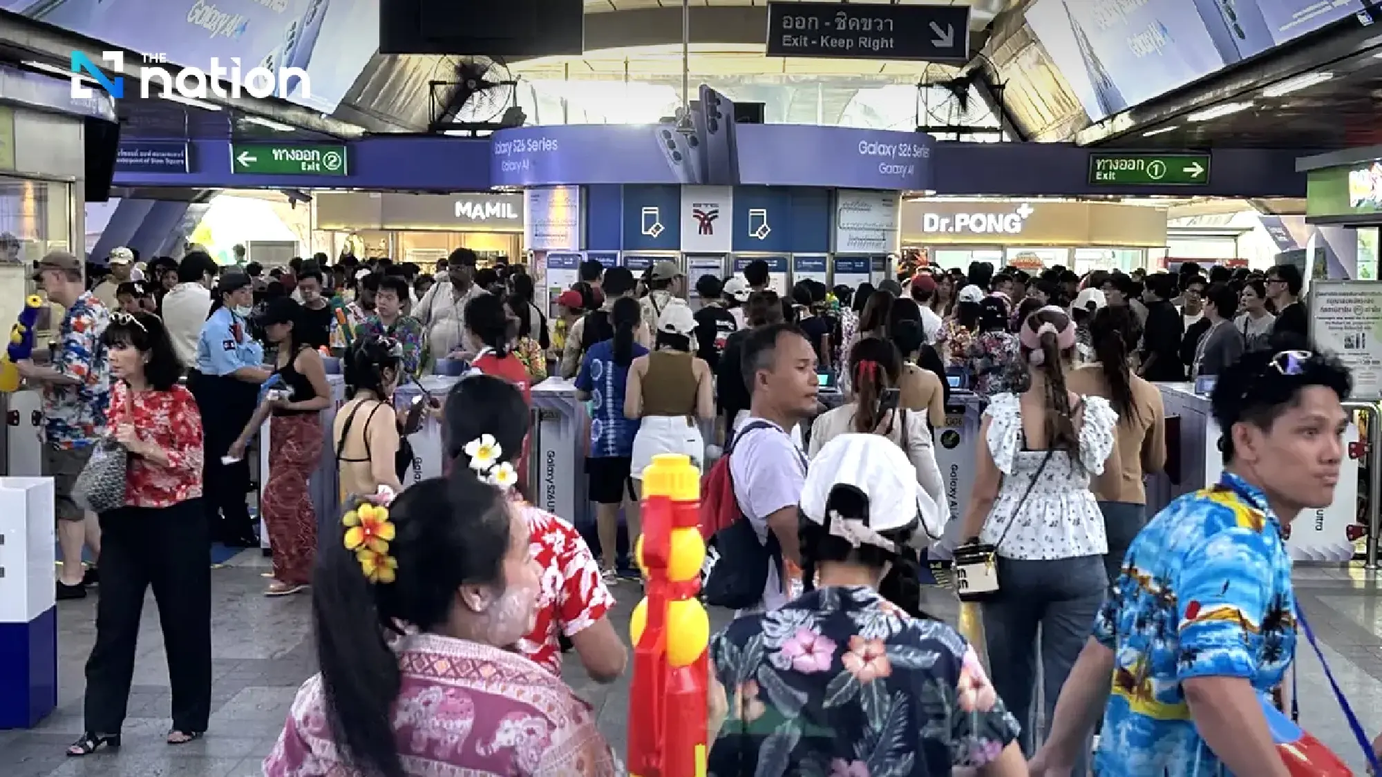 Songkran crowds push Bangkok rail use up 11% as Silom hits peak