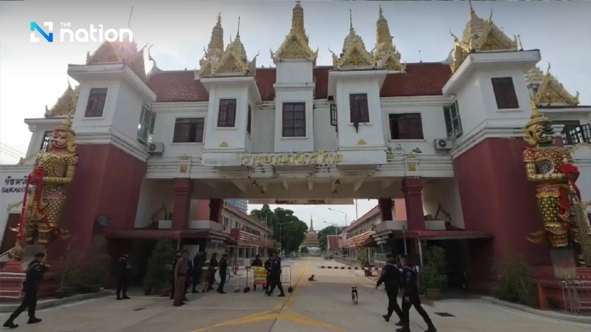 Over 600 Thais stranded as Cambodia delays reopening Khlong Luek border checkpoint