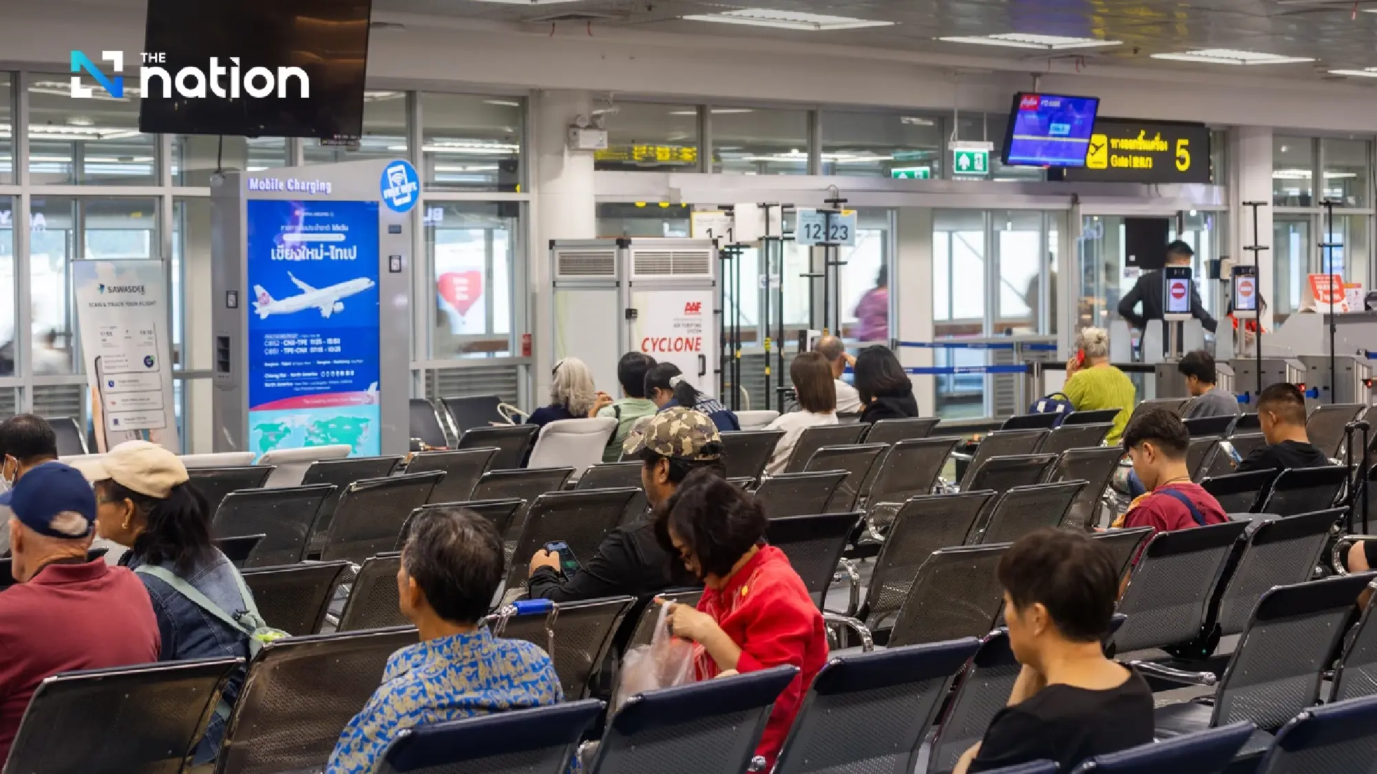 Hormuz closure disrupts jet fuel flows and puts airlines under pressure