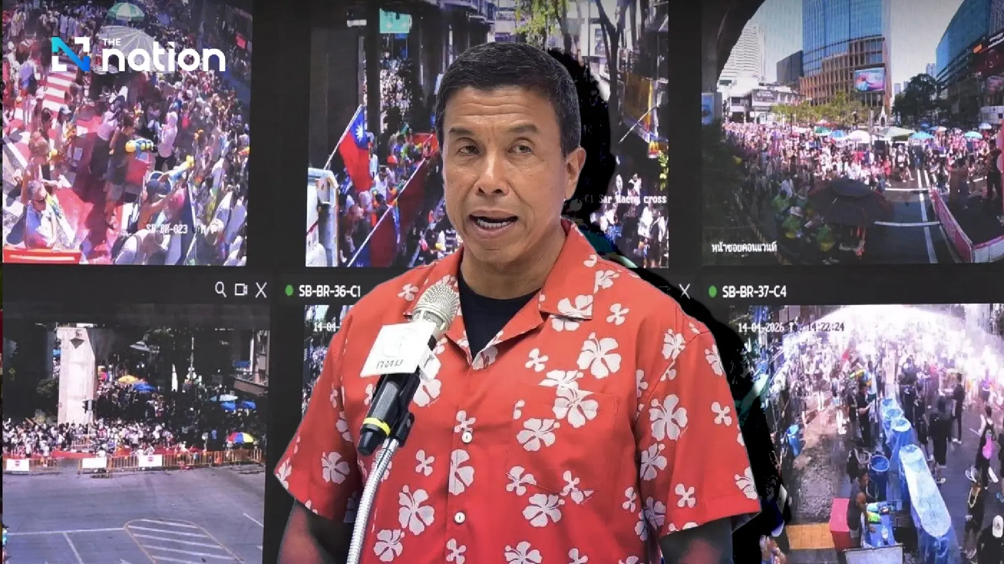 Silom hits record 160,000 revellers as Chadchart orders 8pm close