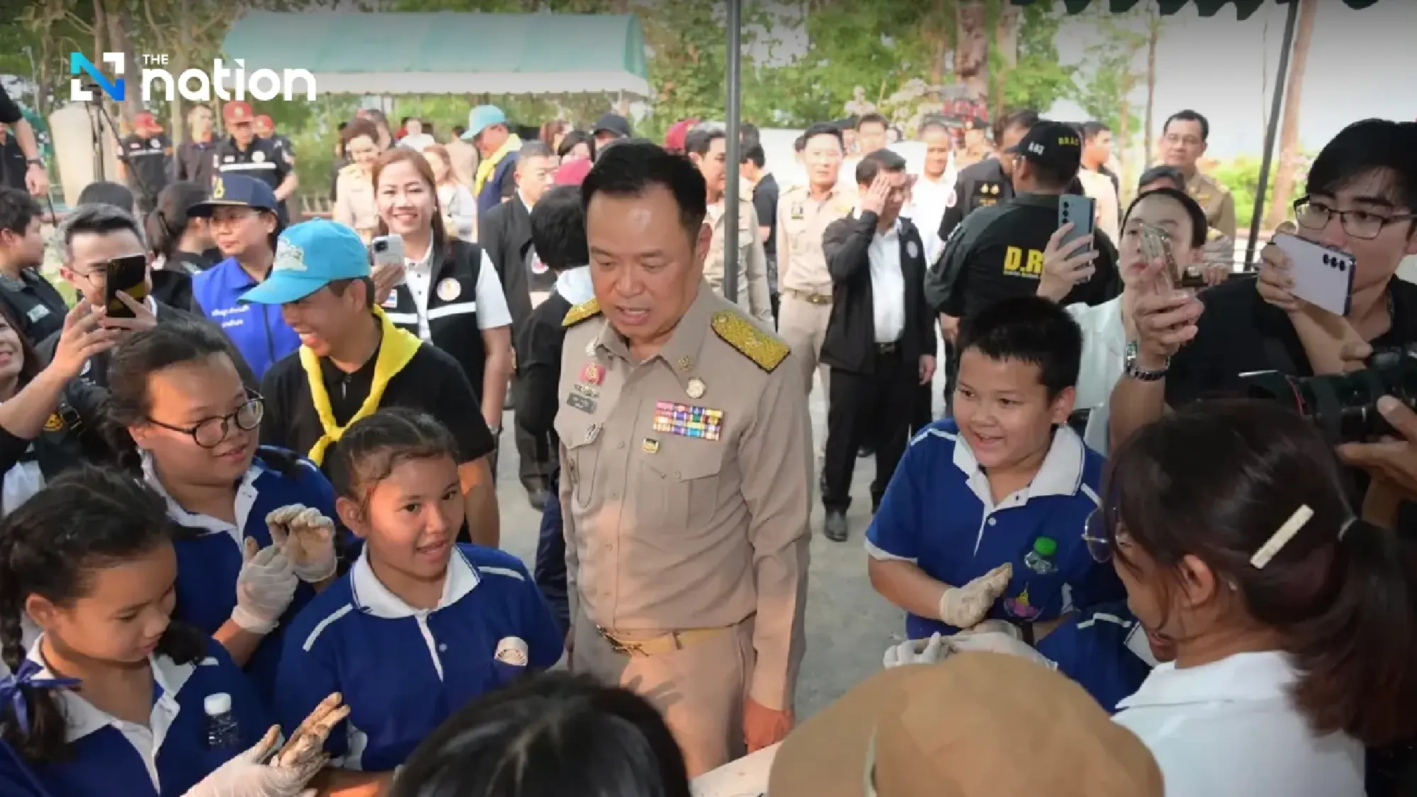 PM vows ban on burn-linked farm imports, backs Clean Air Bill