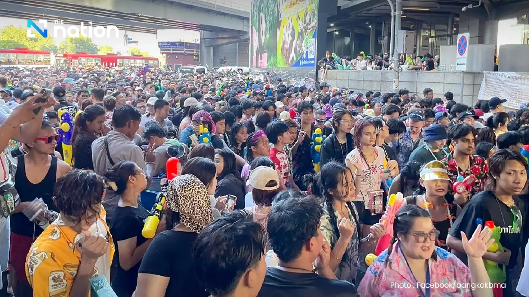 Songkran crowds swamp Silom as New Phran Nok grinds to a halt
