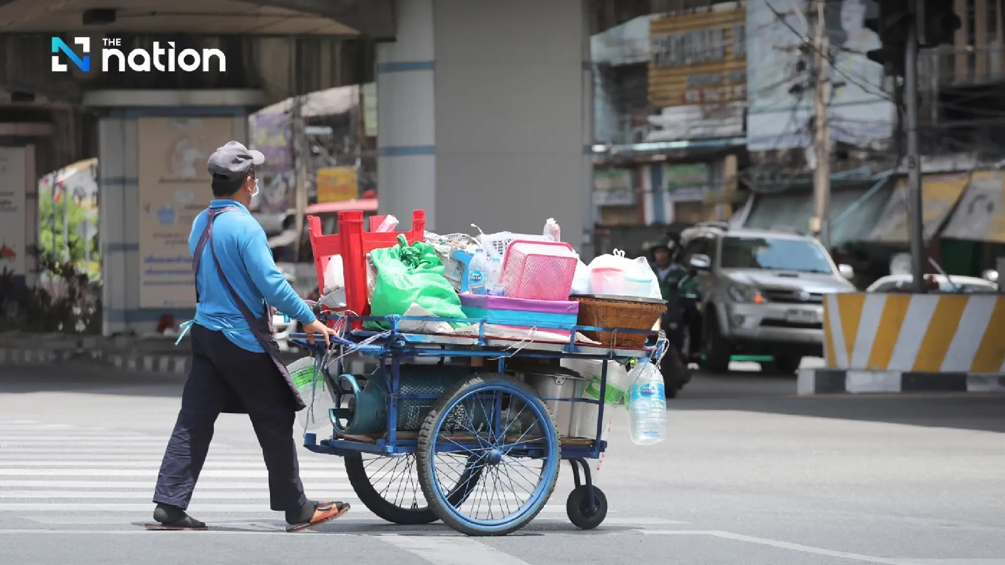 Heat to continue as temperatures hit 42C, with summer storms due from April 16