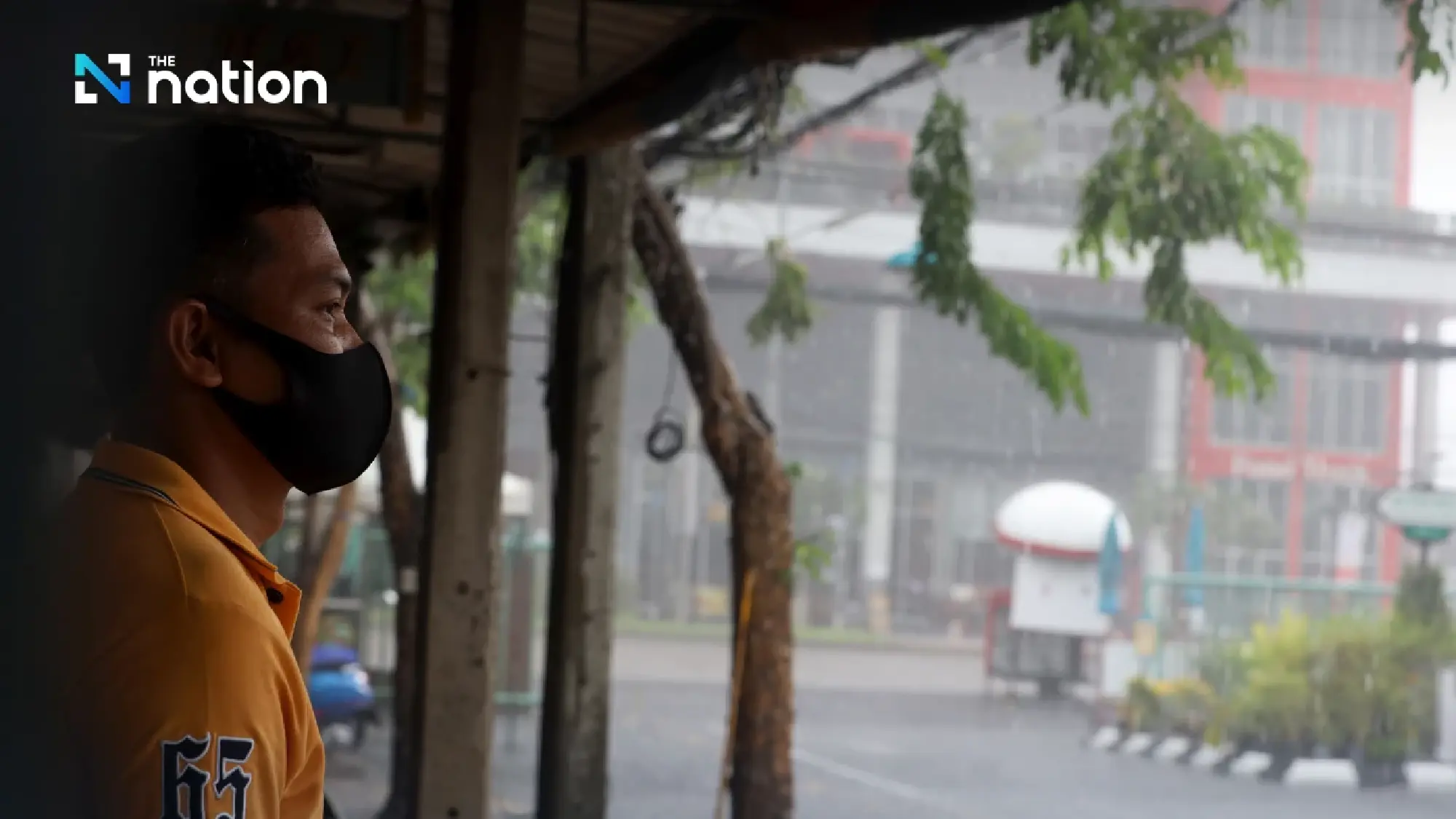 Storms lash 7 provinces in Northeast and East as Bangkok bakes