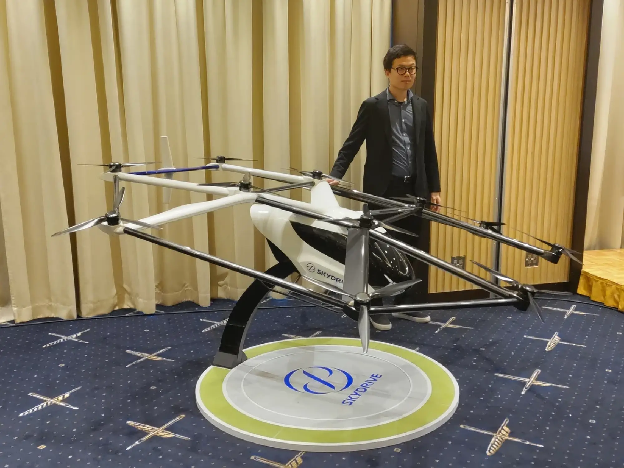 SkyDrive flying car edges closer to real-world service in Japan