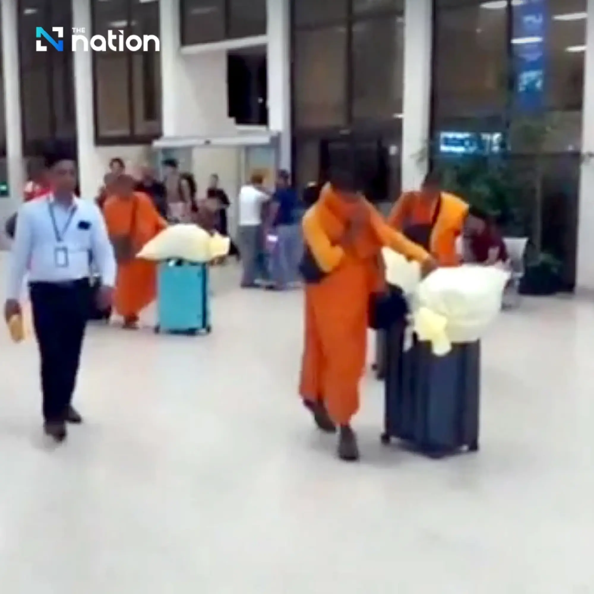 Sri Lankan police arrest 22 monks over 110kg cannabis haul from Thailand