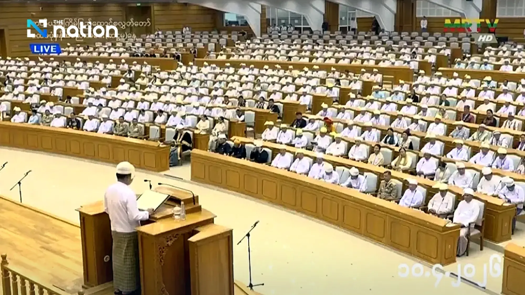 Min Aung Hlaing sworn in as Myanmar president after landslide win
