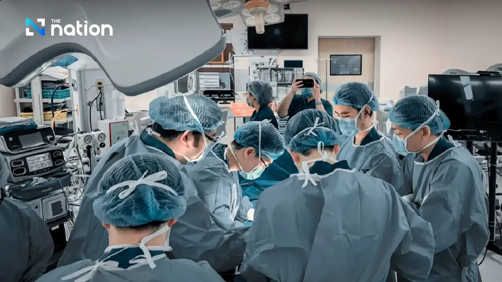 Thailand performs first robot-assisted kidney transplant from brain-dead donor