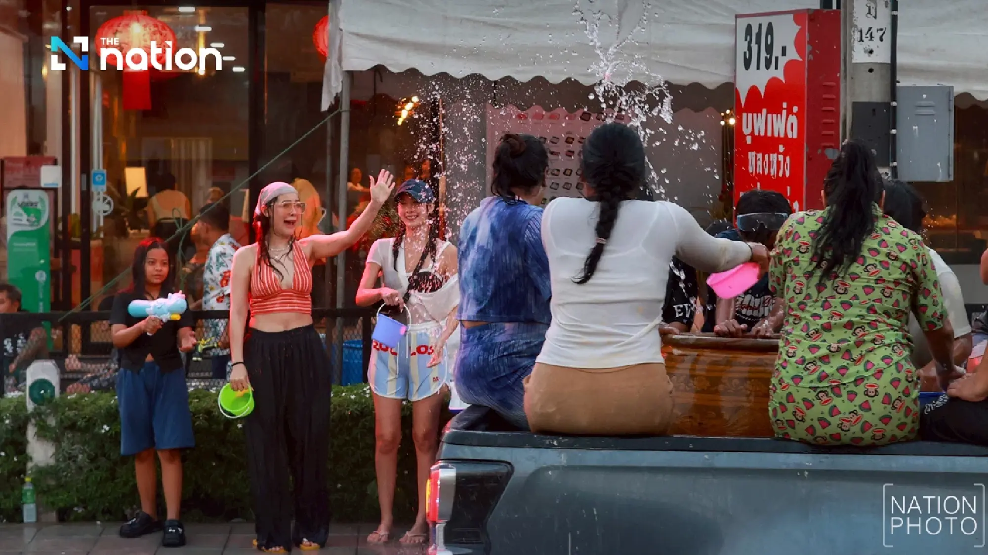Samut Prakan’s late Songkran splash: water-truck bans issued for April 19 and 26