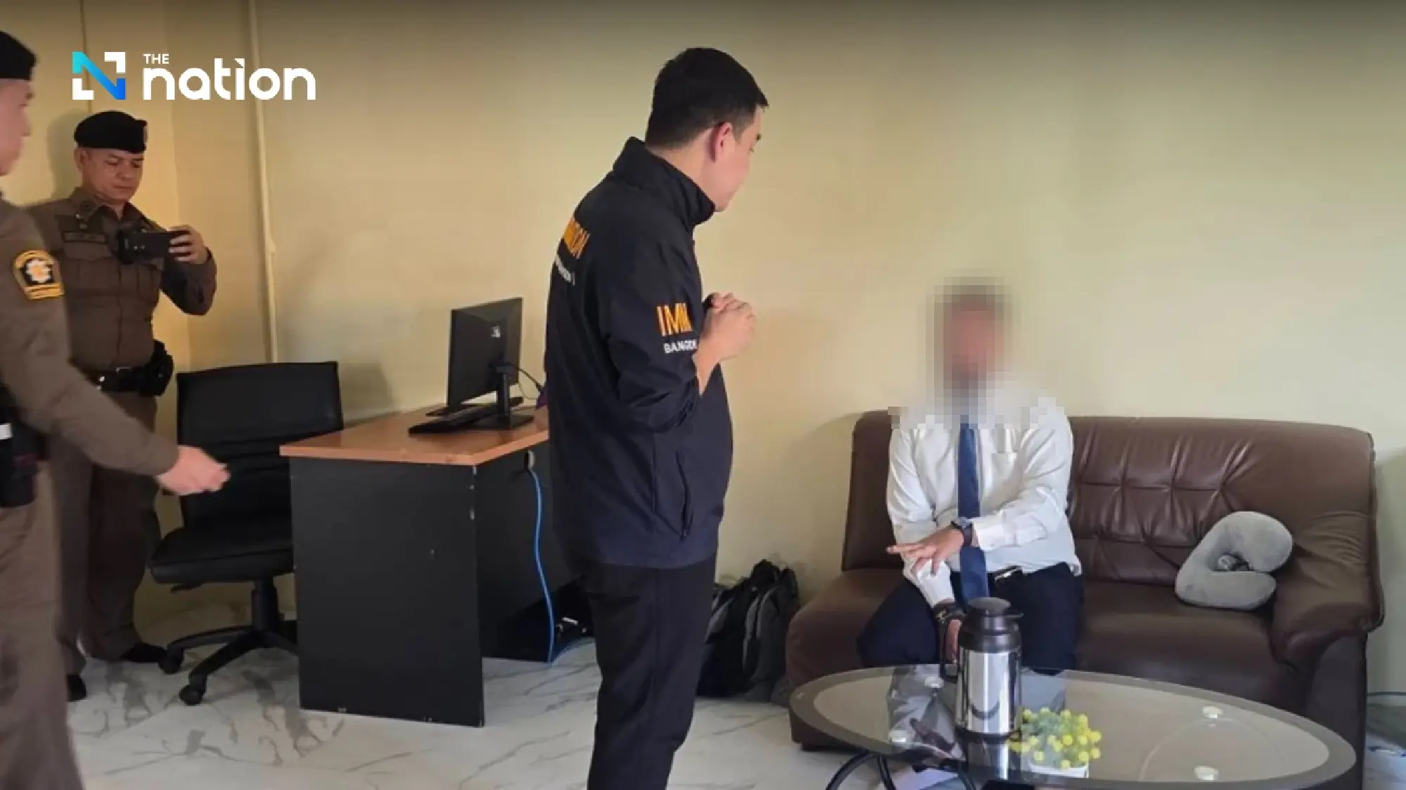 Immigration police raid unlicensed international school, arrest 10 foreign teachers