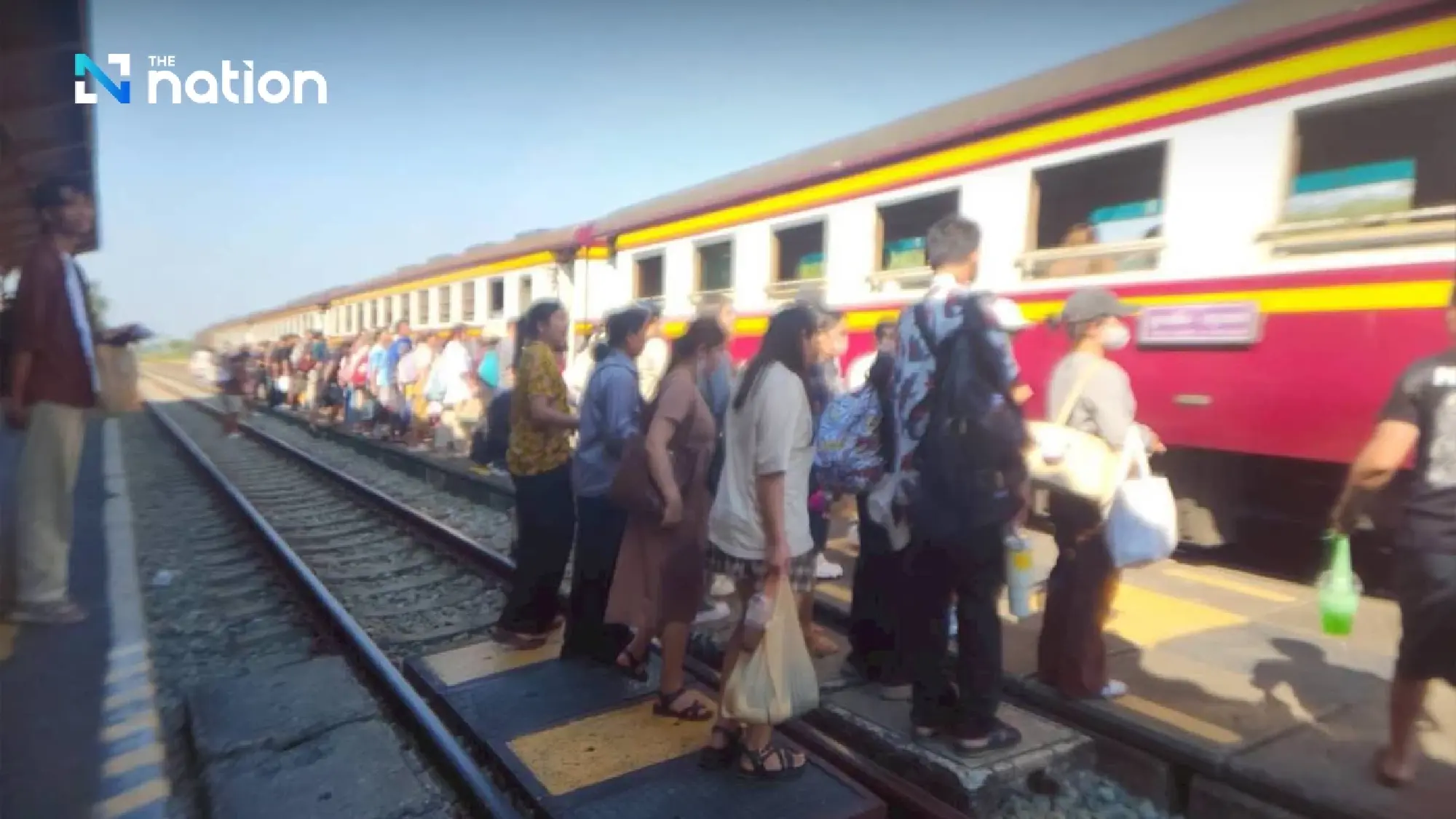 Nearly 300,000 ride trains in first three Songkran days