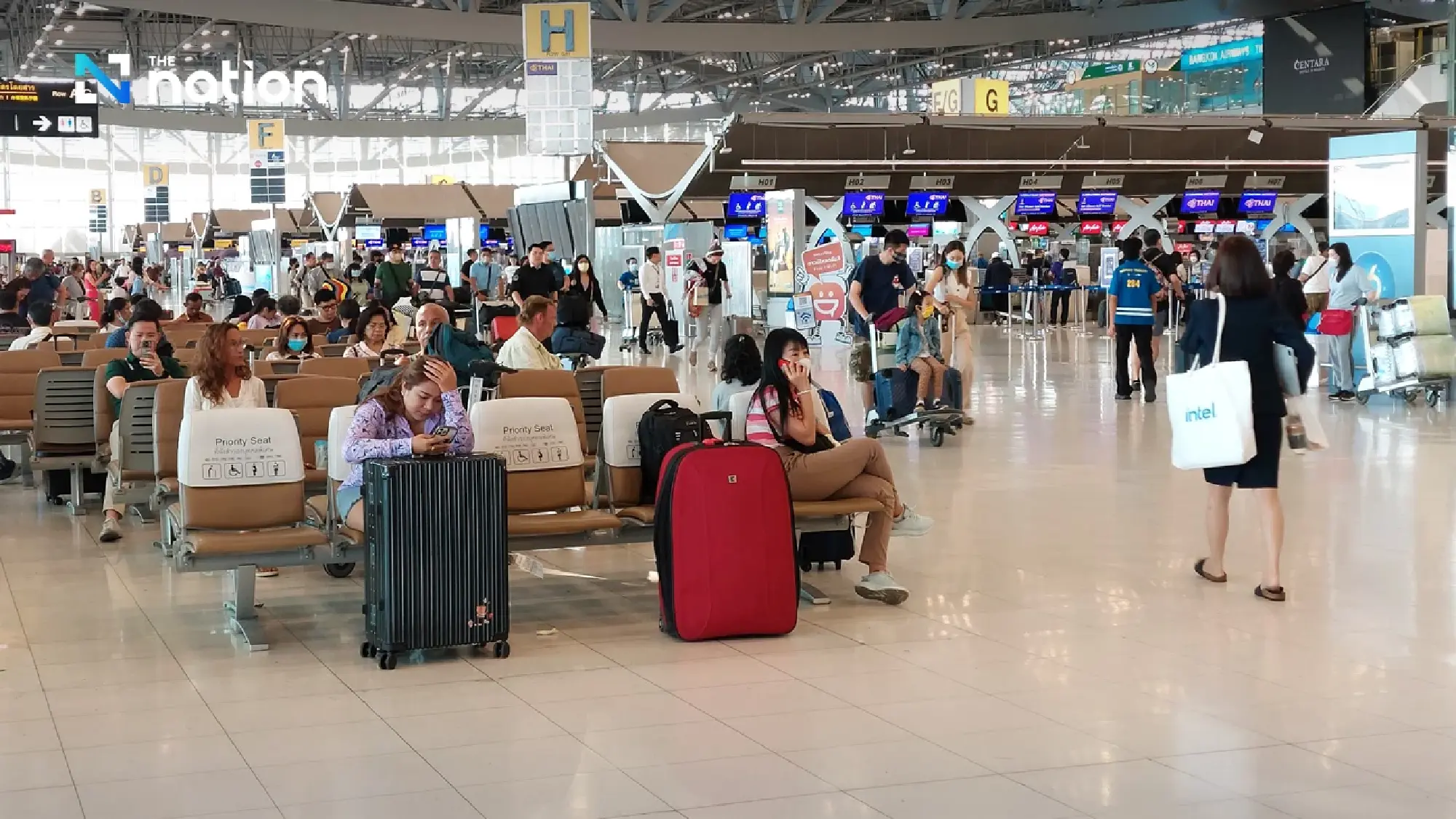 Finance, Tourism to discuss THB1,000 levy on Thais travelling abroad