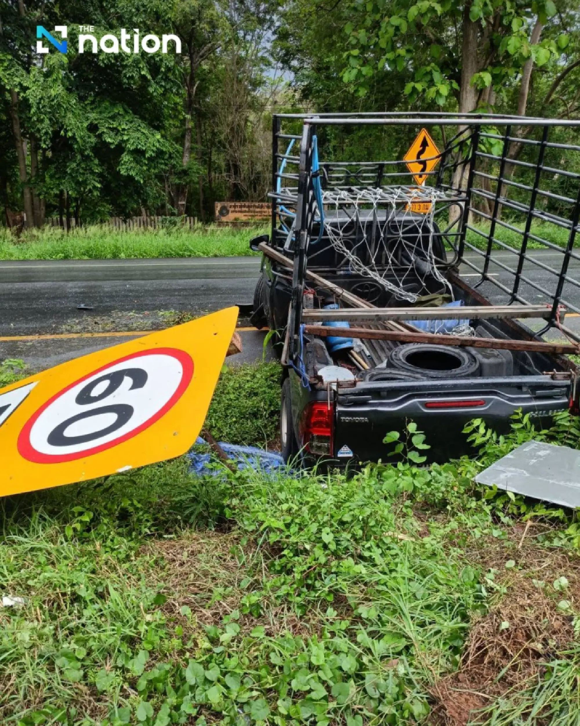 Tour bus crash in Wang Nam Khiao injures dozens amid heavy rain
