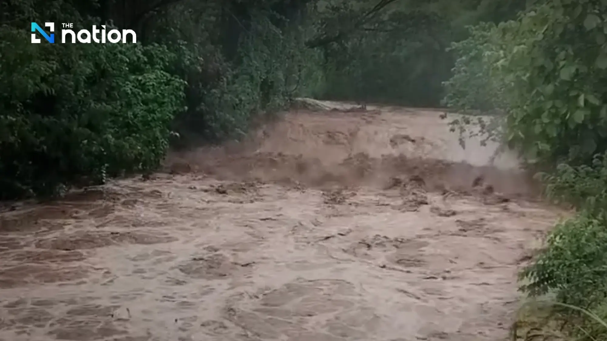 Flash floods hit Phetchabun after heavy overnight rain