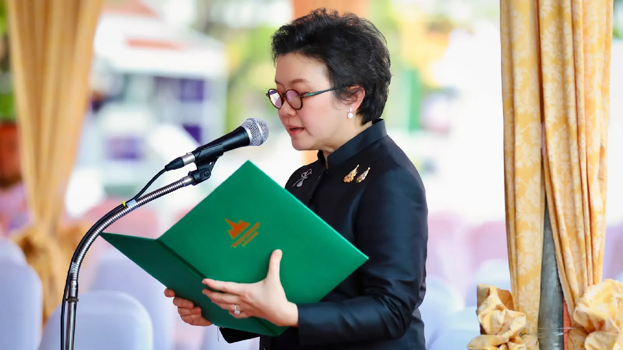Her Royal Highness Princess Maha Chakri Sirindhorn Presides over the Sacred Worship Ceremony of Wat Arun’s Prang to Commemorate the 80th Anniversary of Thai Group Holdings